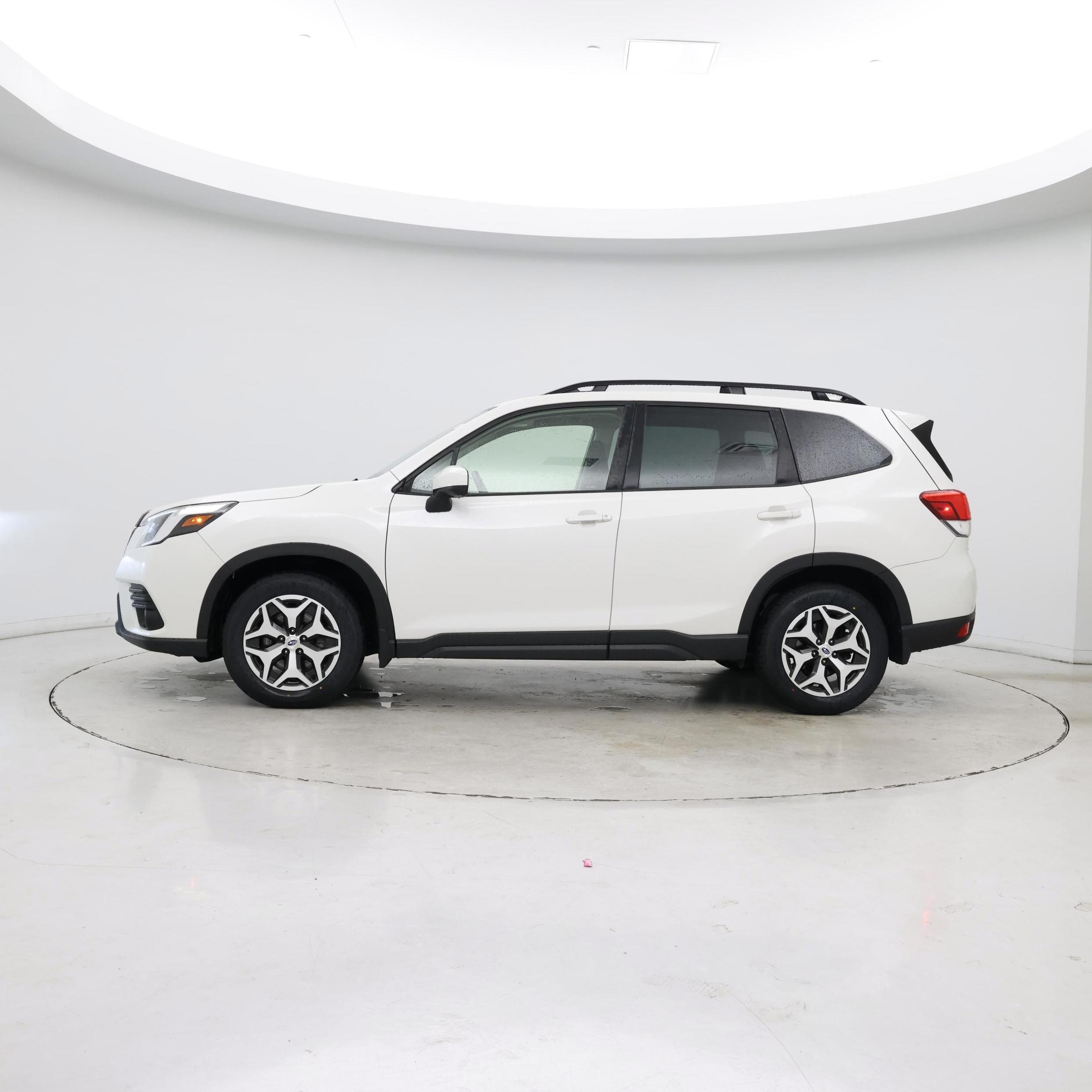 Thumbnail: 2023 Subaru Forester - 3