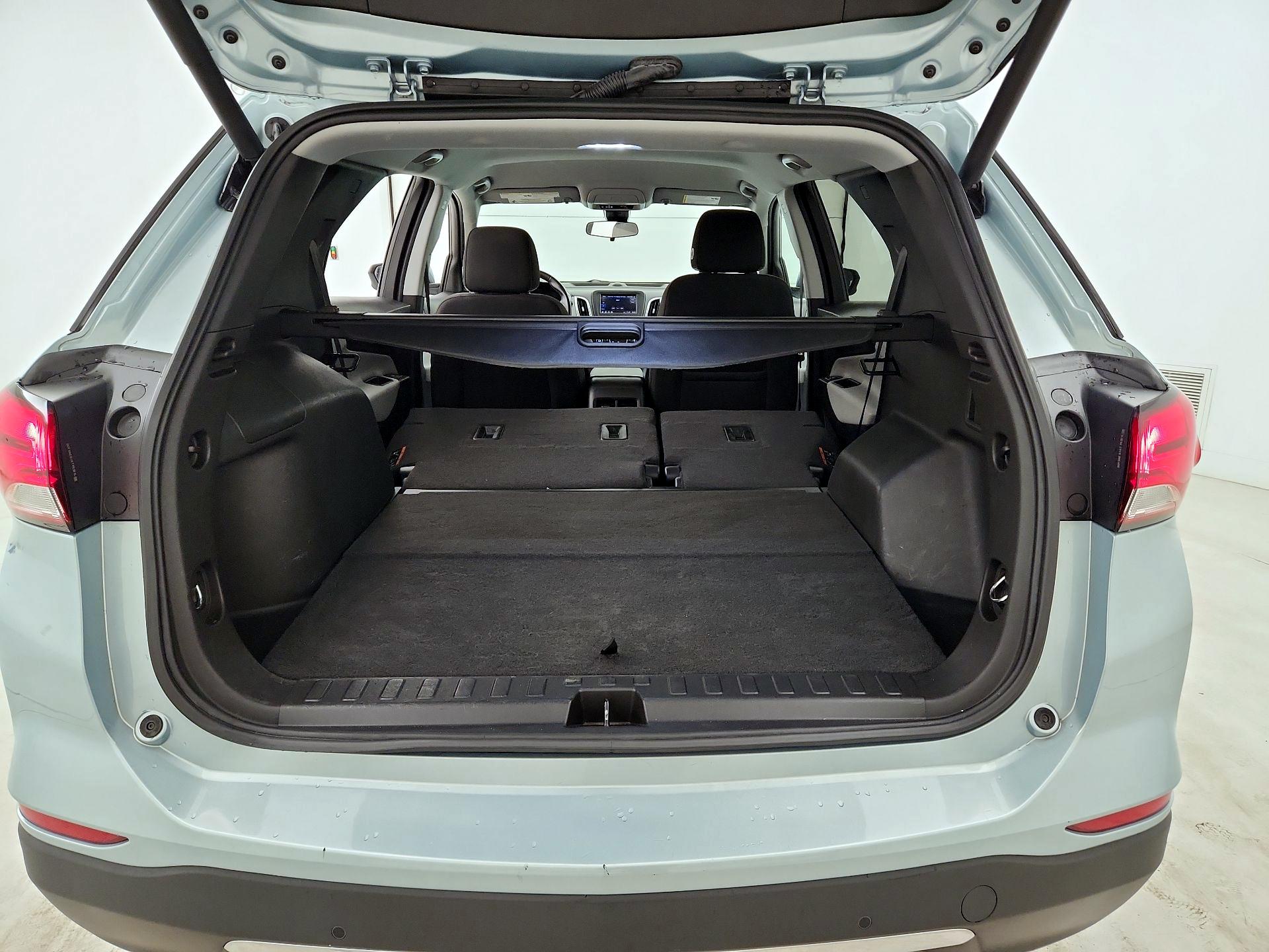 Thumbnail: 2022 Chevrolet Equinox - 19
