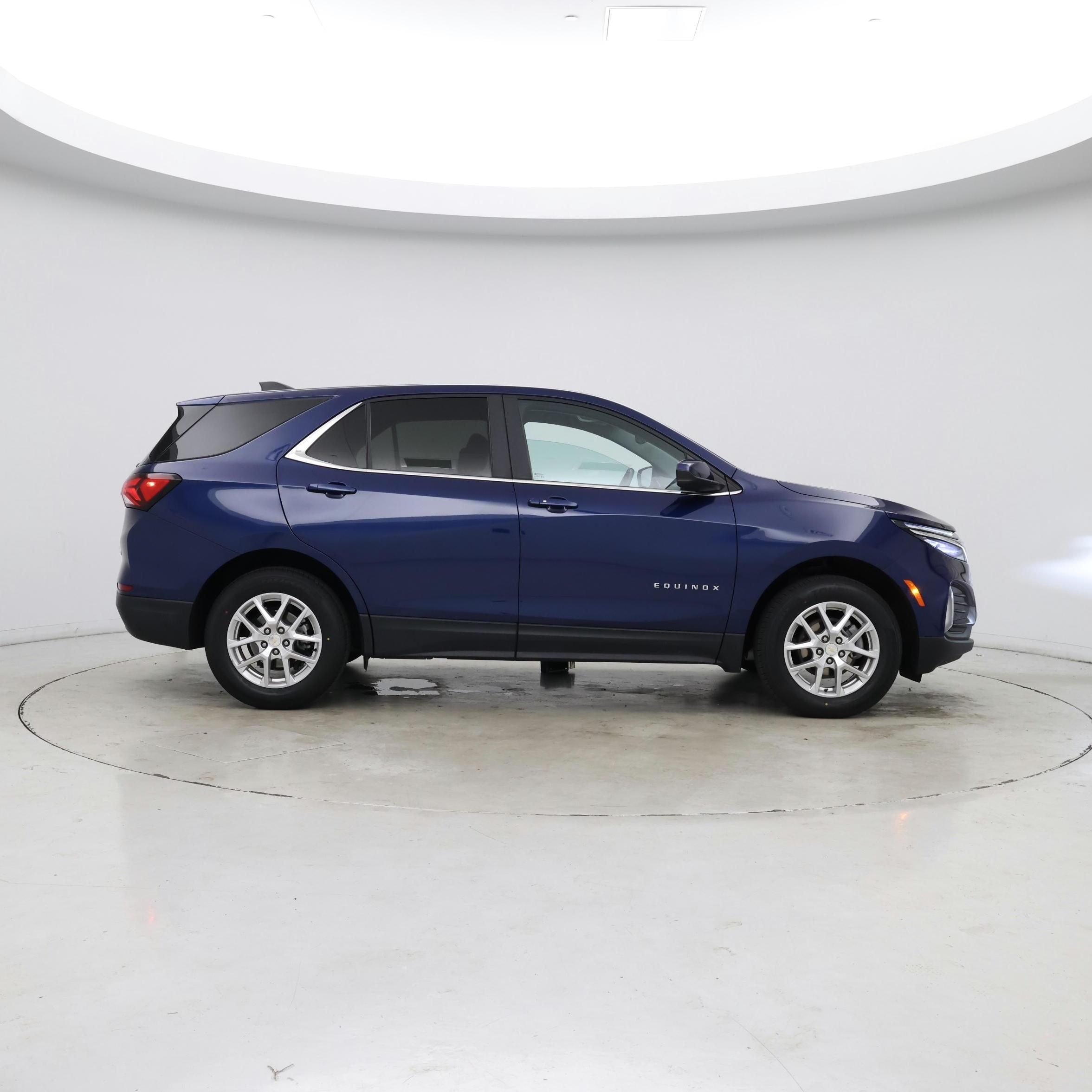 Thumbnail: 2023 Chevrolet Equinox - 7