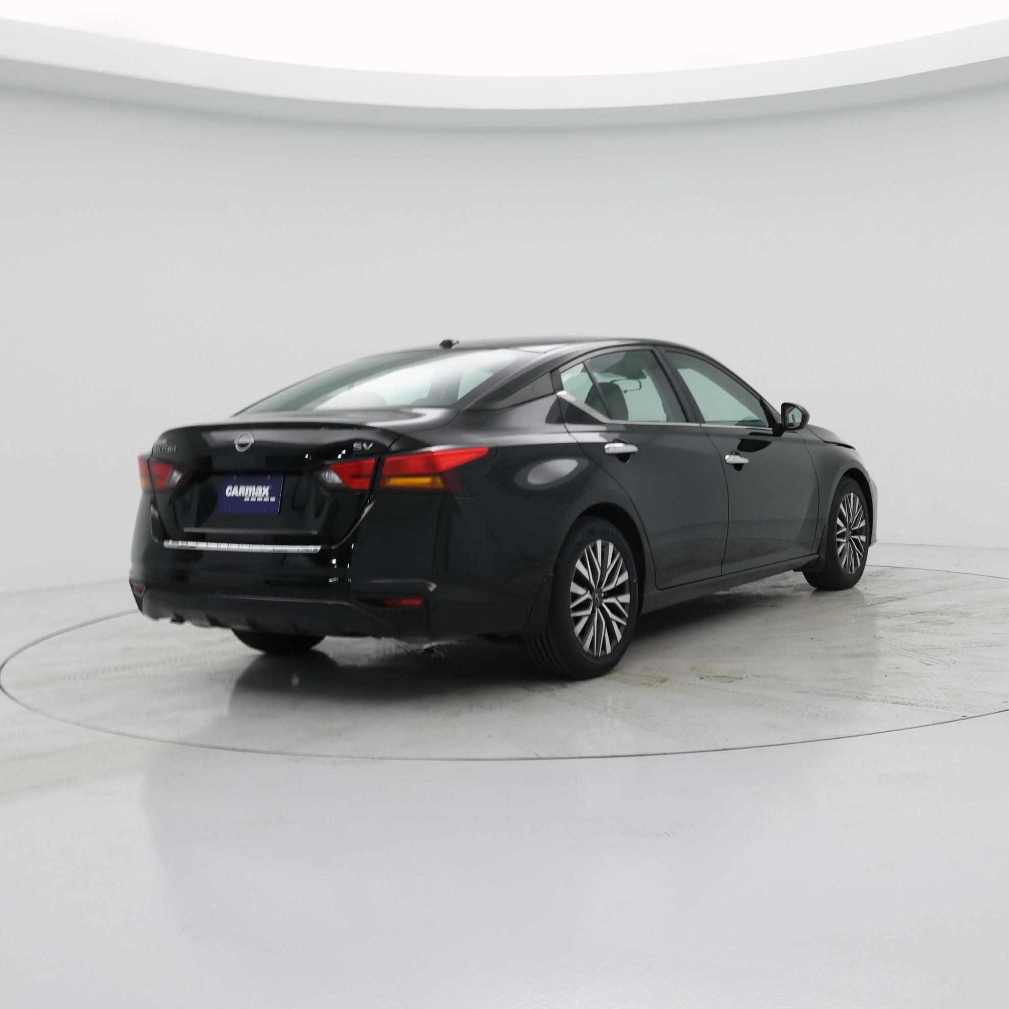 Thumbnail: 2023 Nissan Altima - 8