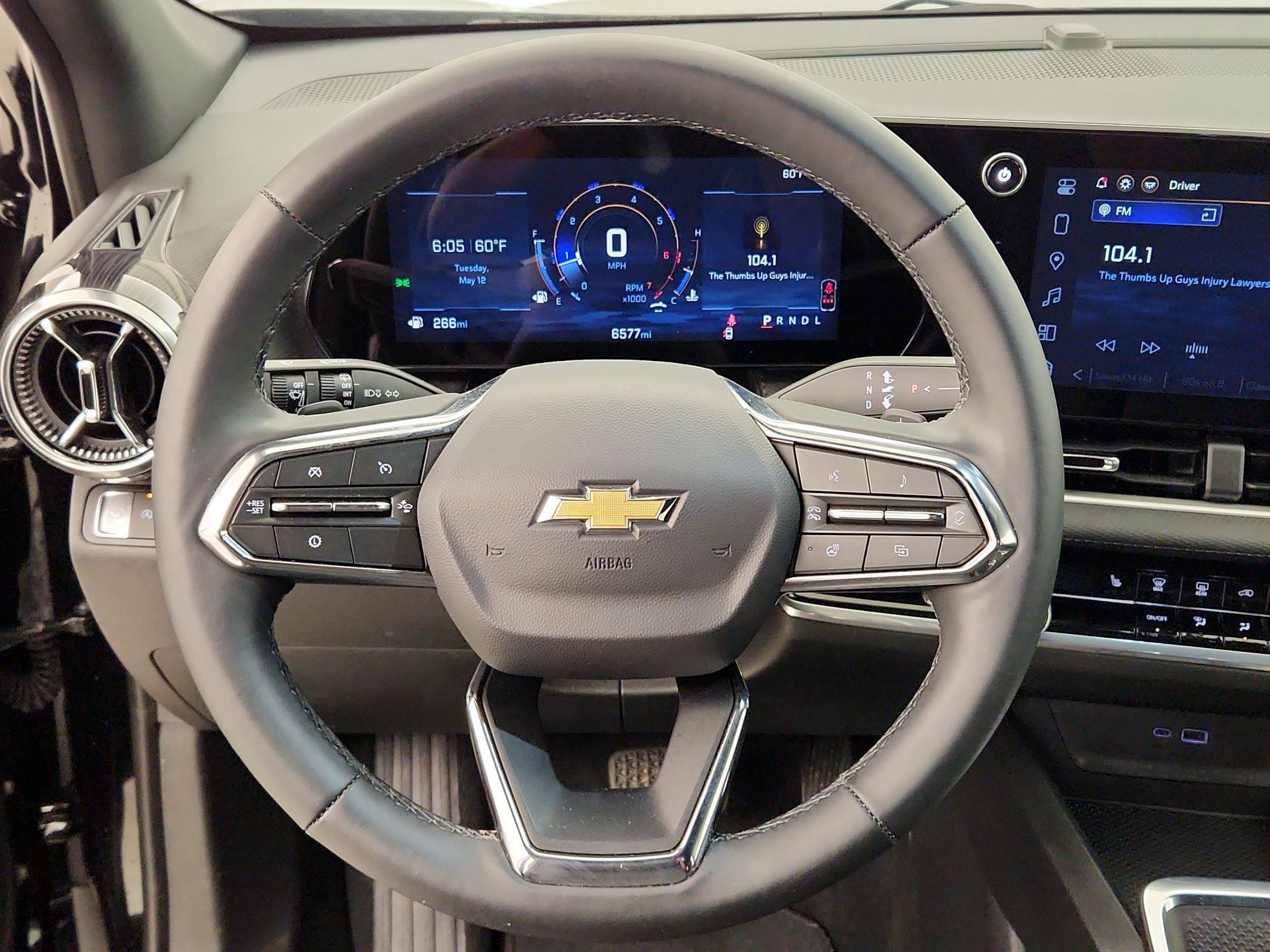 Thumbnail: 2025 Chevrolet Equinox - 10