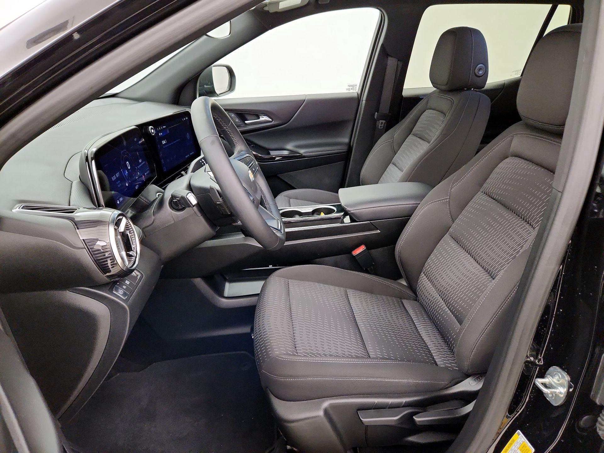Thumbnail: 2025 Chevrolet Equinox - 11