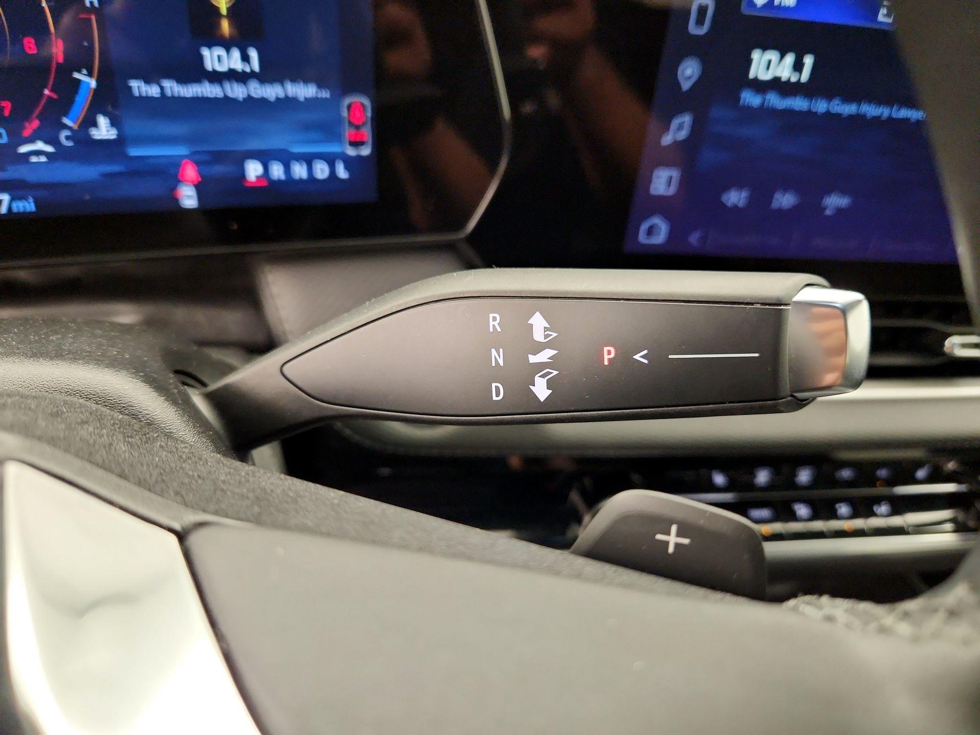 Thumbnail: 2025 Chevrolet Equinox - 17