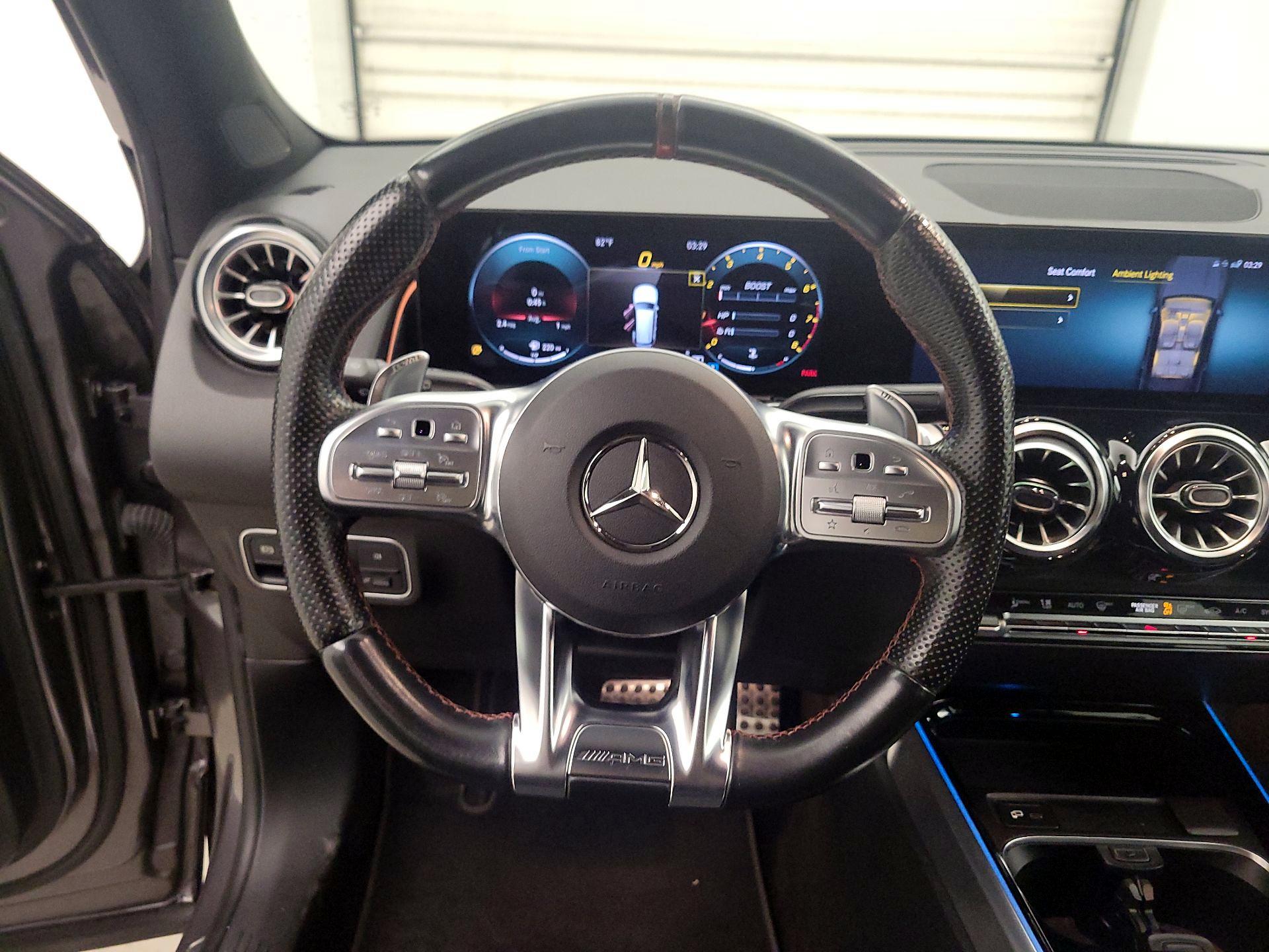 Thumbnail: 2022 Mercedes-Benz GLB - 10