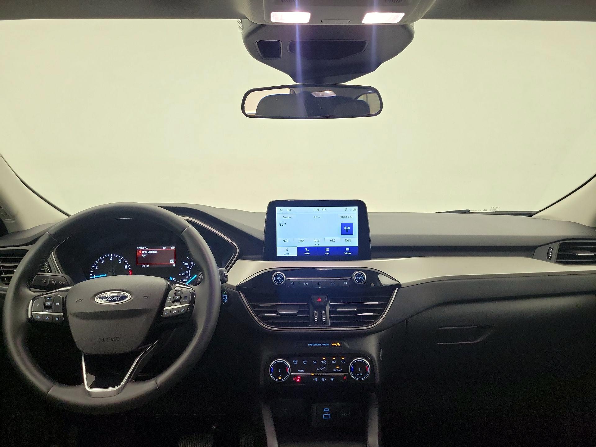 Thumbnail: 2022 Ford Escape - 9