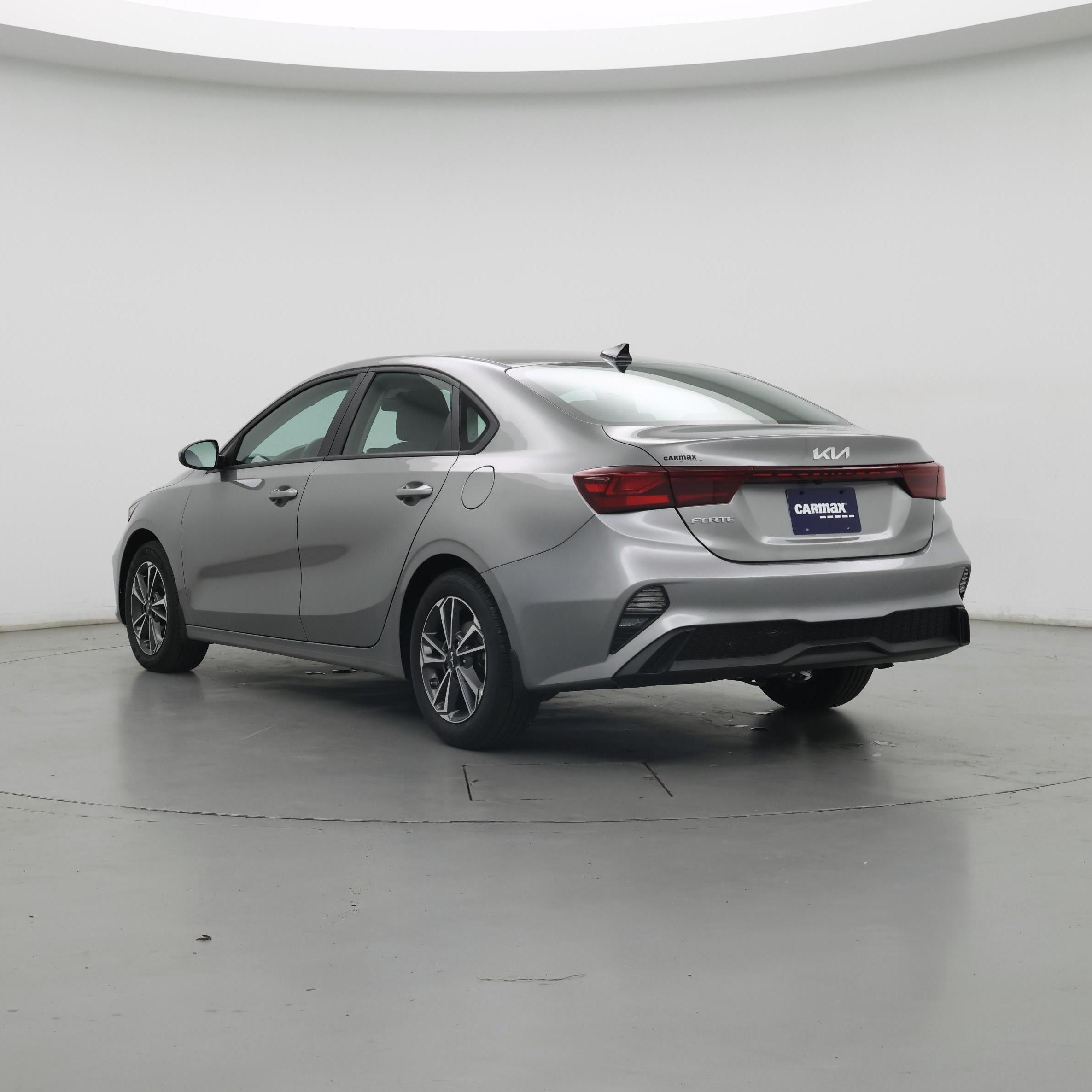 Thumbnail: 2023 Kia Forte - 2