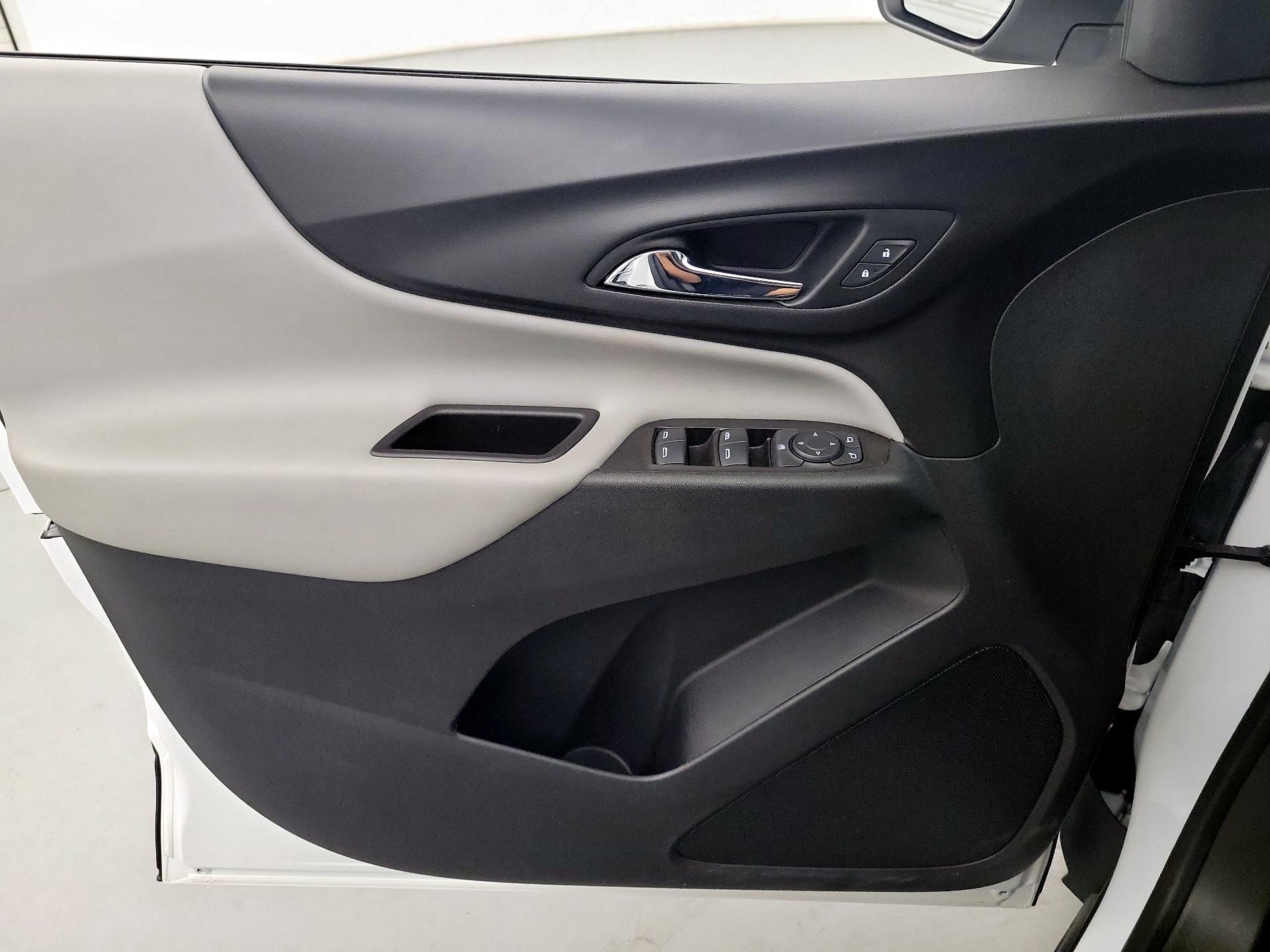 Thumbnail: 2022 Chevrolet Equinox - 12