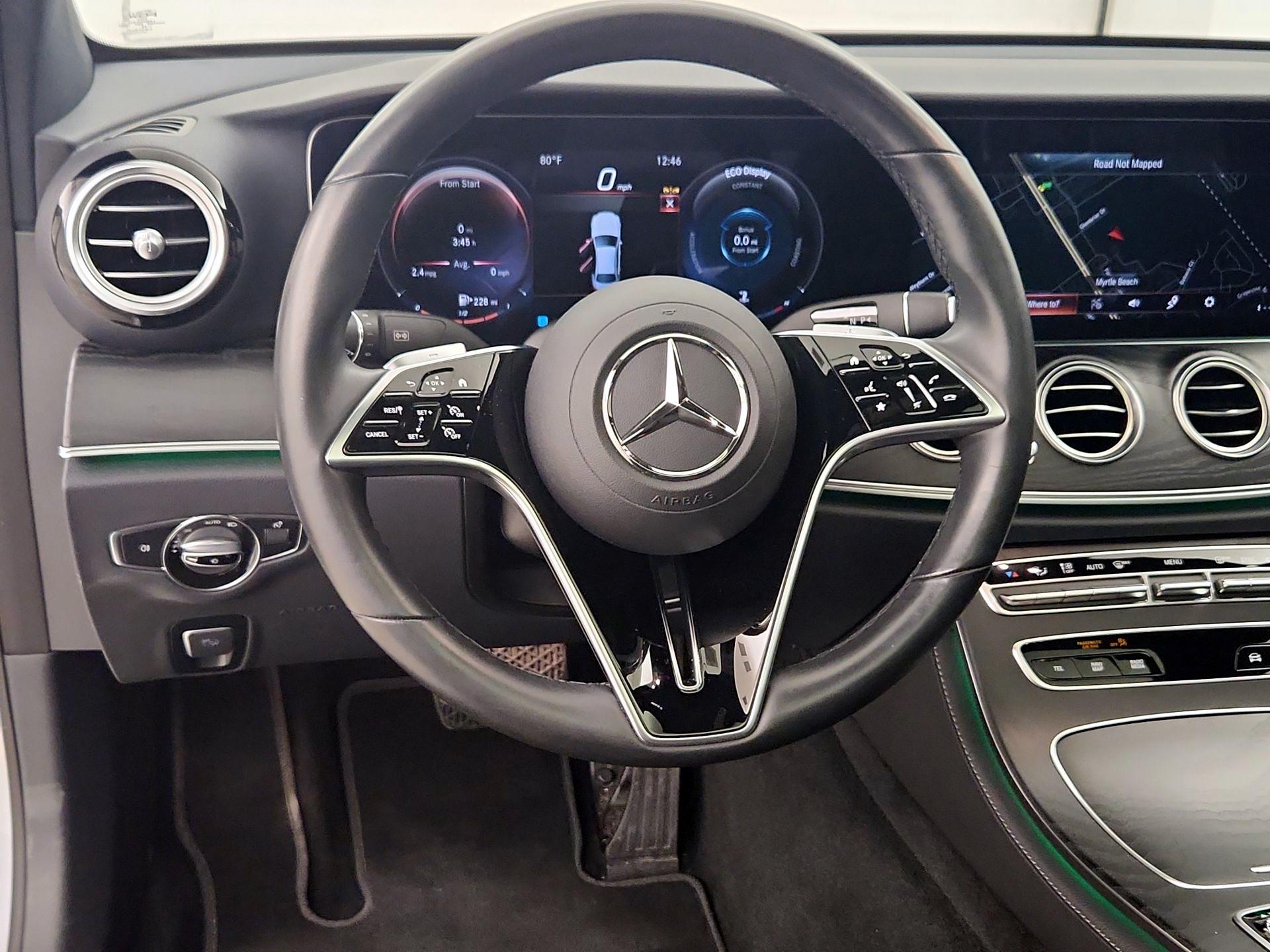 Thumbnail: 2023 Mercedes-Benz E-Class - 10