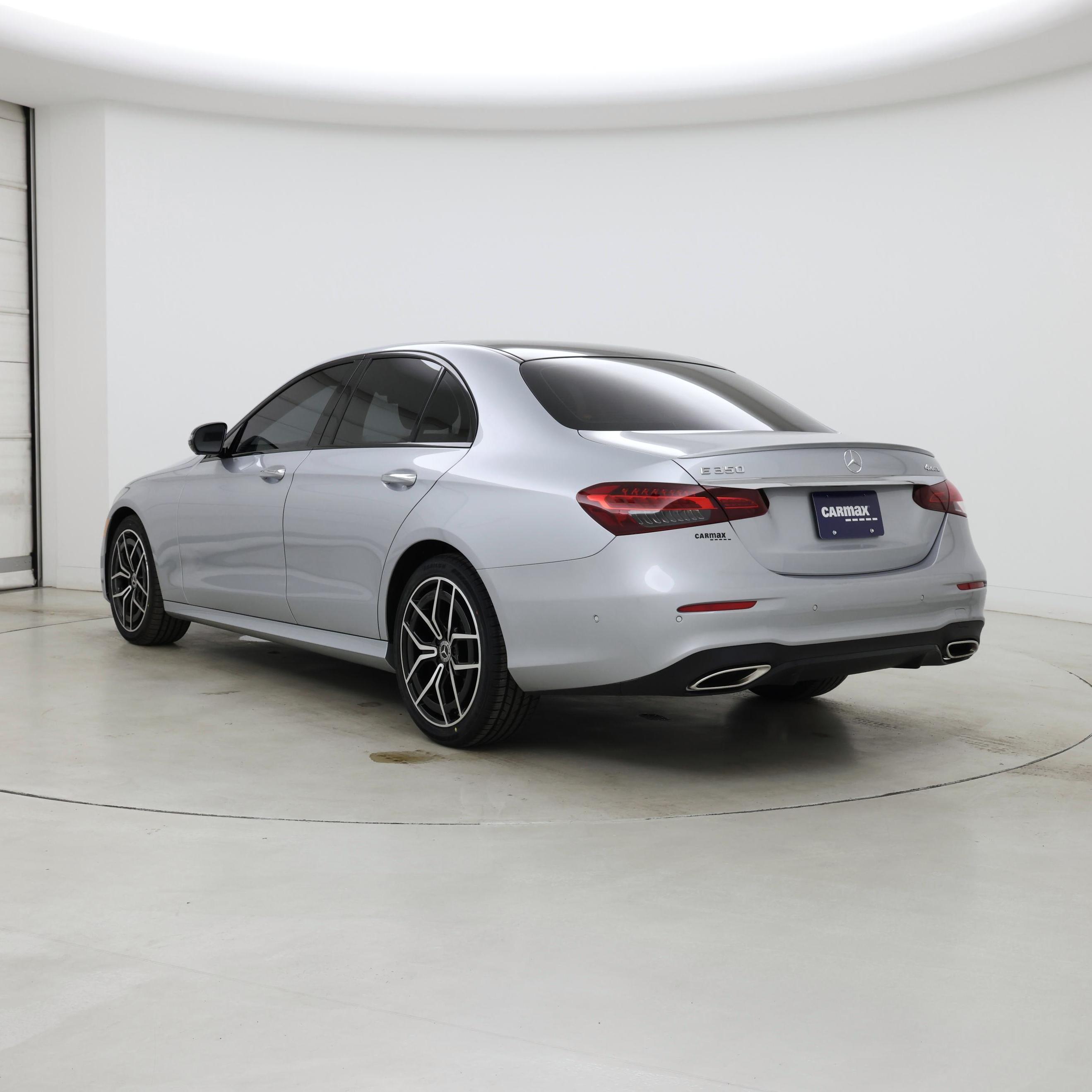 Thumbnail: 2023 Mercedes-Benz E-Class - 2