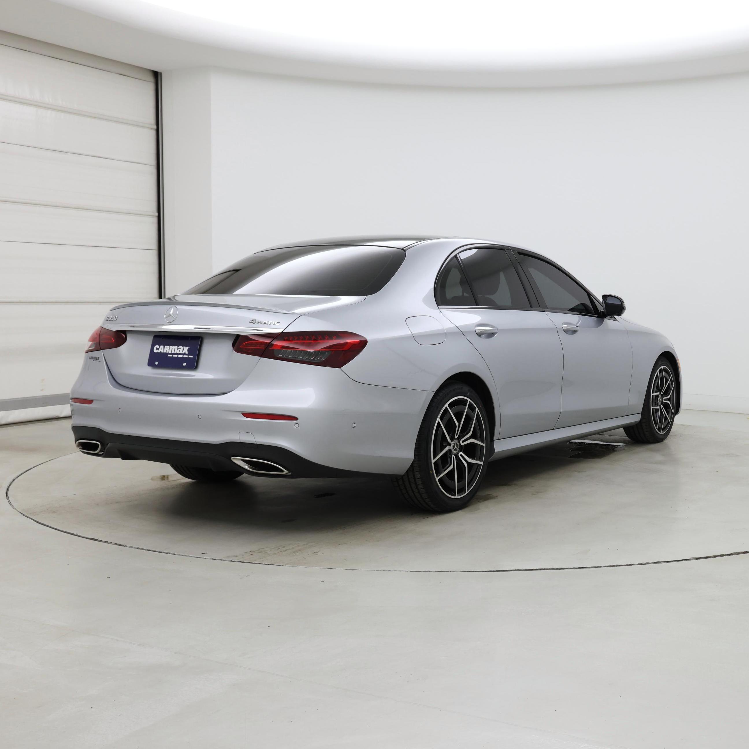 Thumbnail: 2023 Mercedes-Benz E-Class - 8