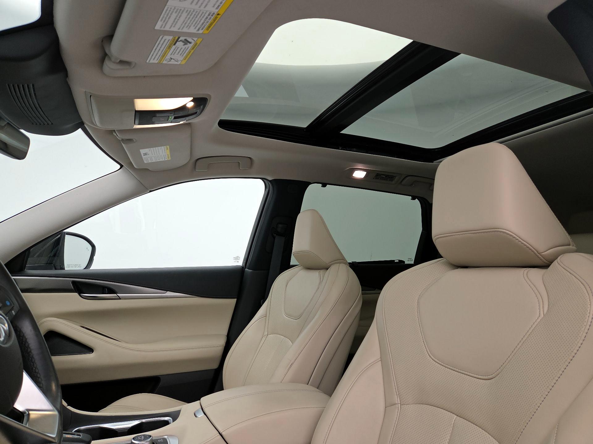 Thumbnail: 2023 INFINITI QX60 - 20