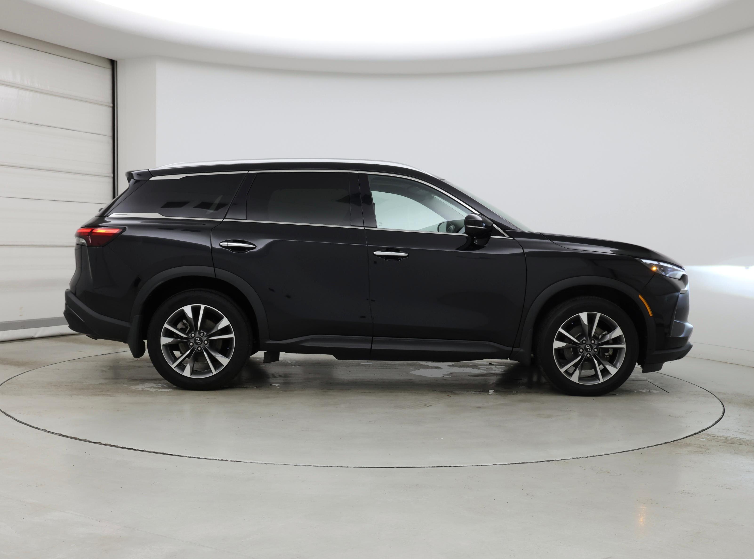 Thumbnail: 2023 INFINITI QX60 - 7