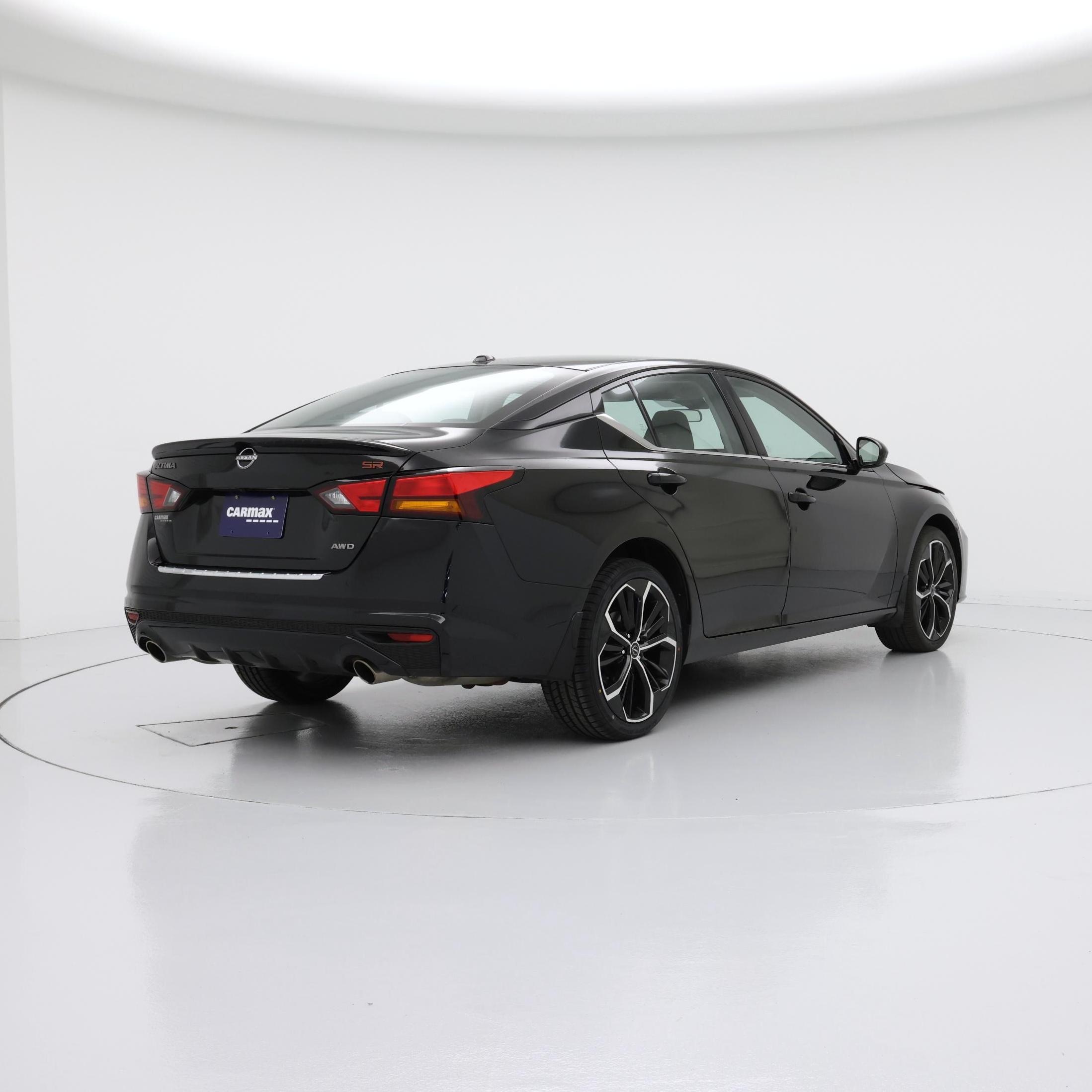 Thumbnail: 2023 Nissan Altima - 8