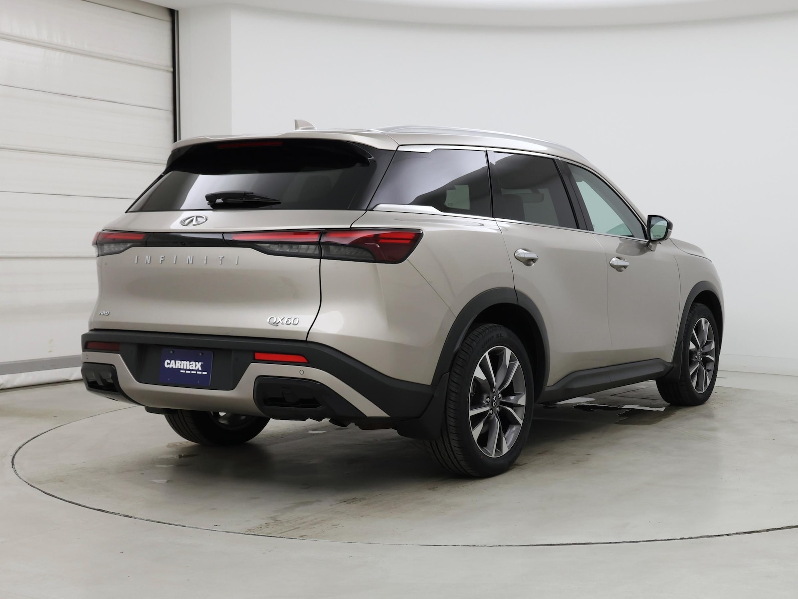2023 INFINITI QX60 LUXE - Photo 9
