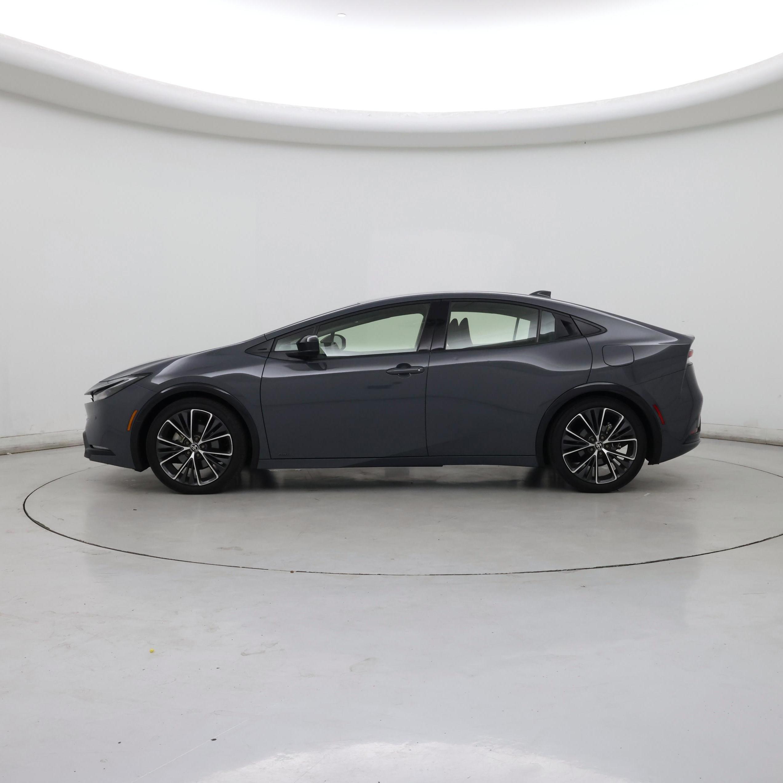 Thumbnail: 2023 Toyota Prius - 3