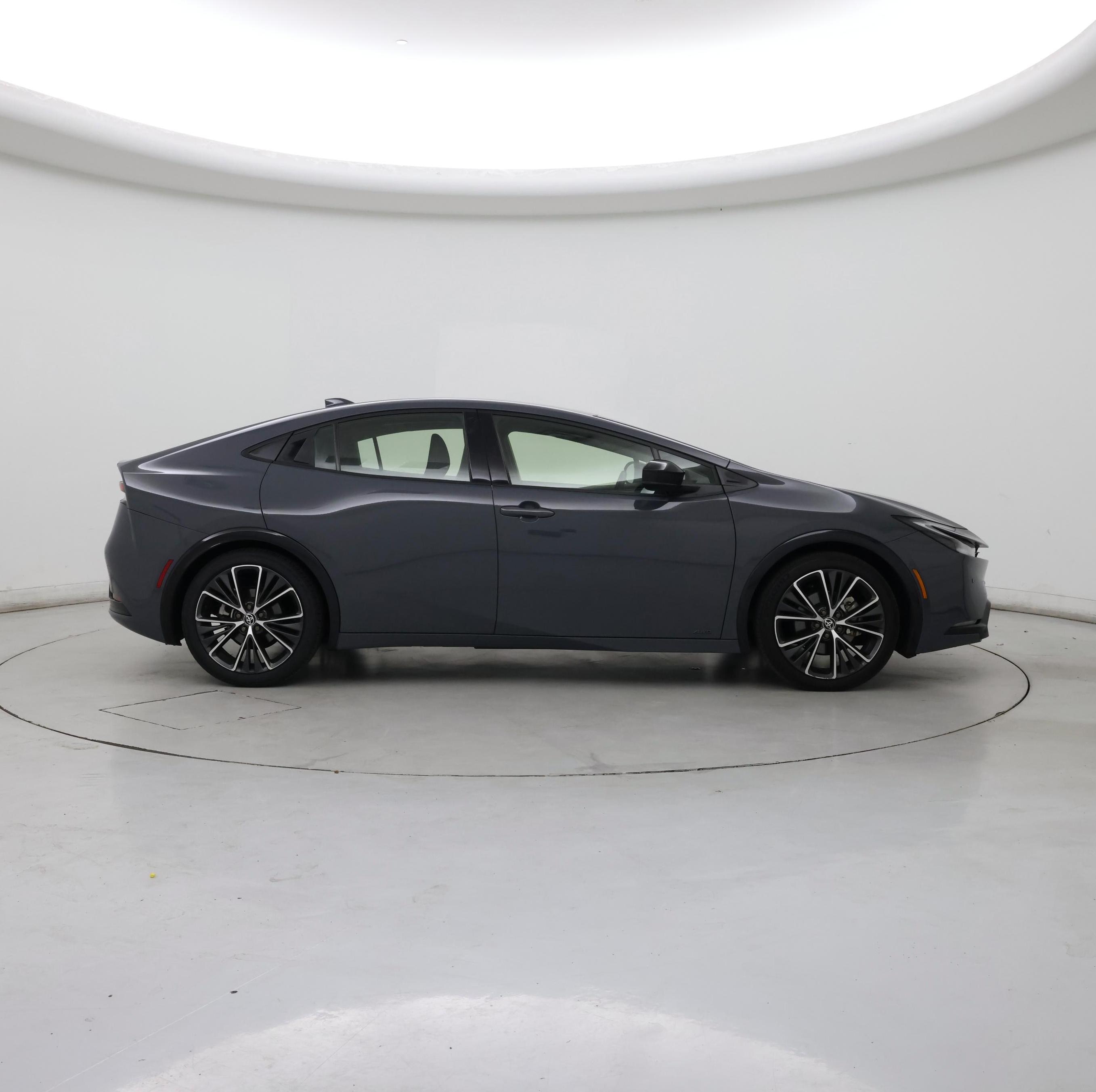 Thumbnail: 2023 Toyota Prius - 7