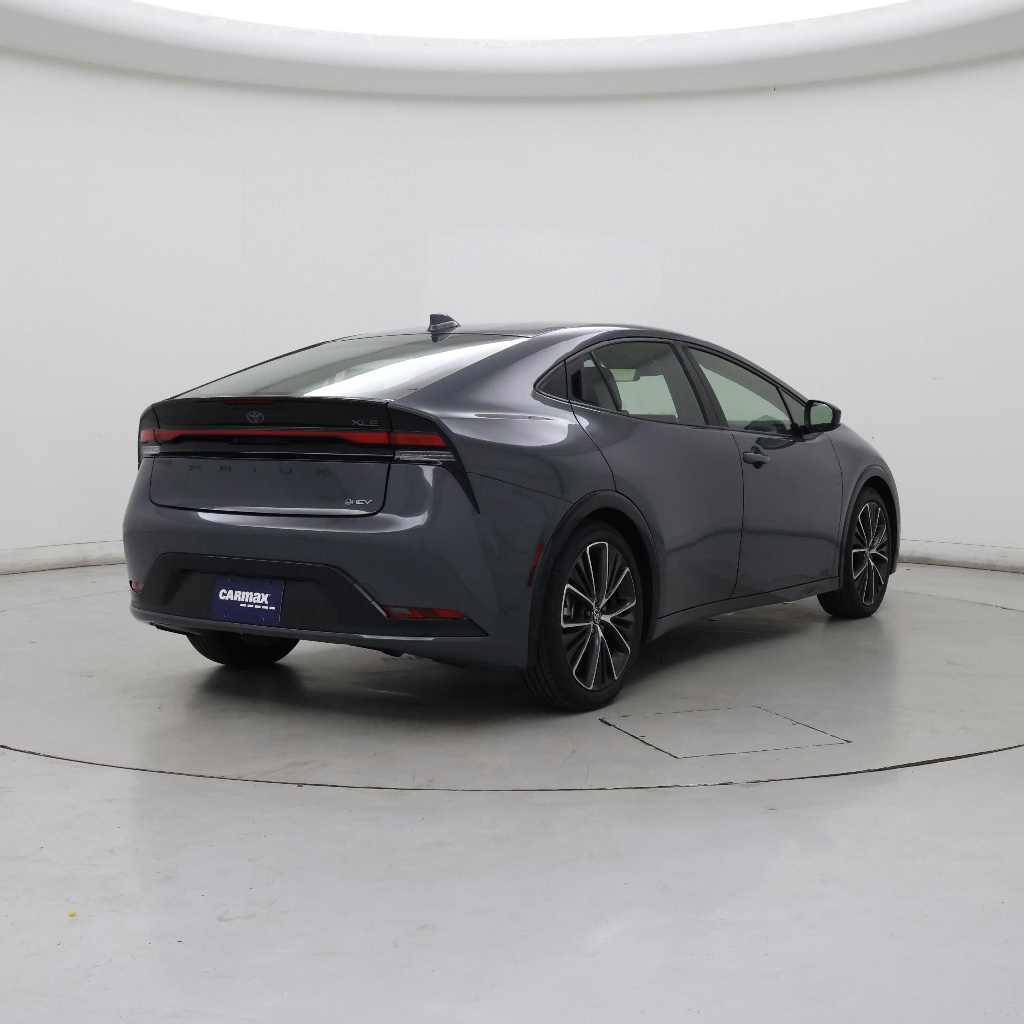 Thumbnail: 2023 Toyota Prius - 8