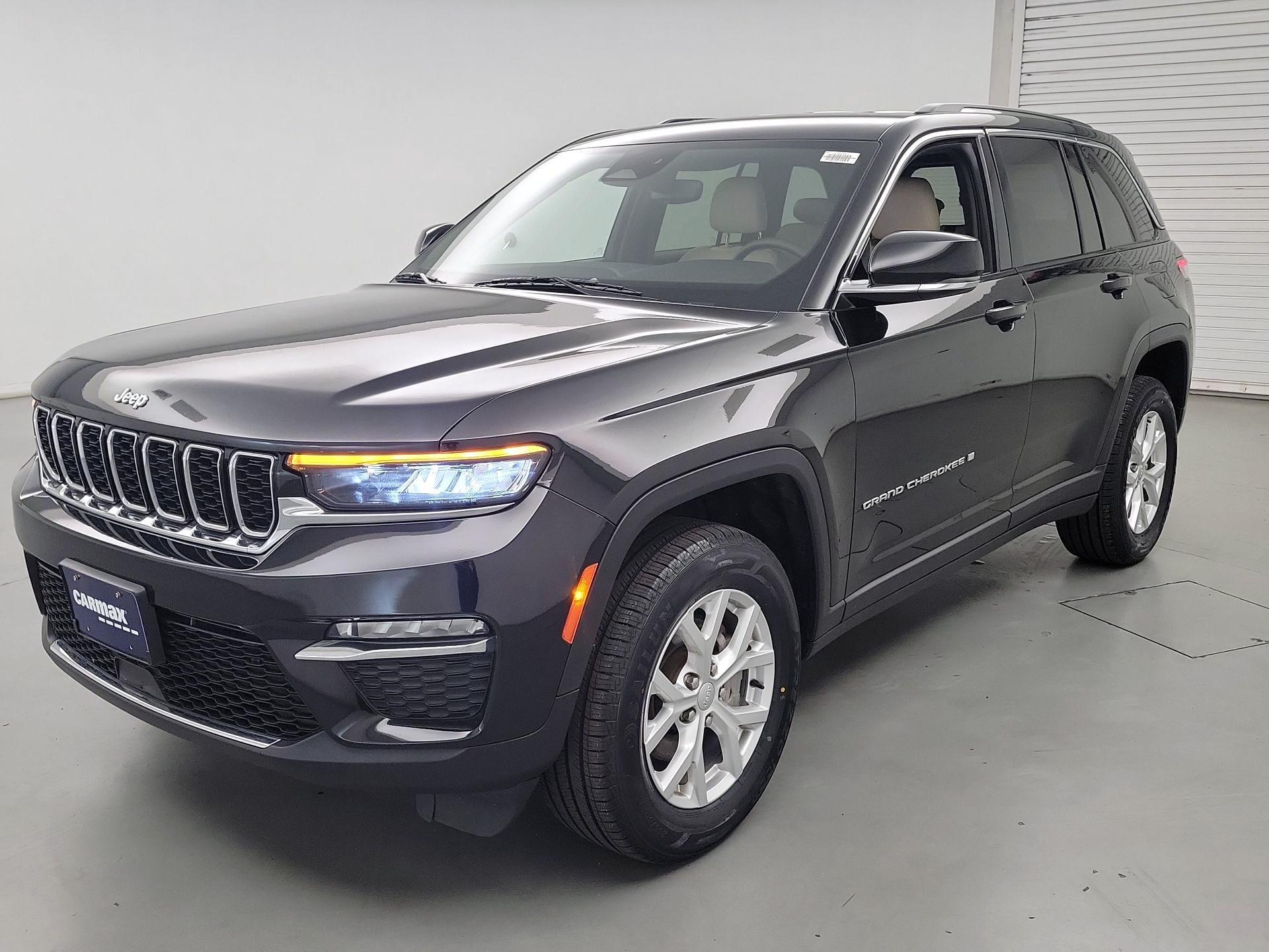 Thumbnail: 2023 Jeep Grand Cherokee - 3