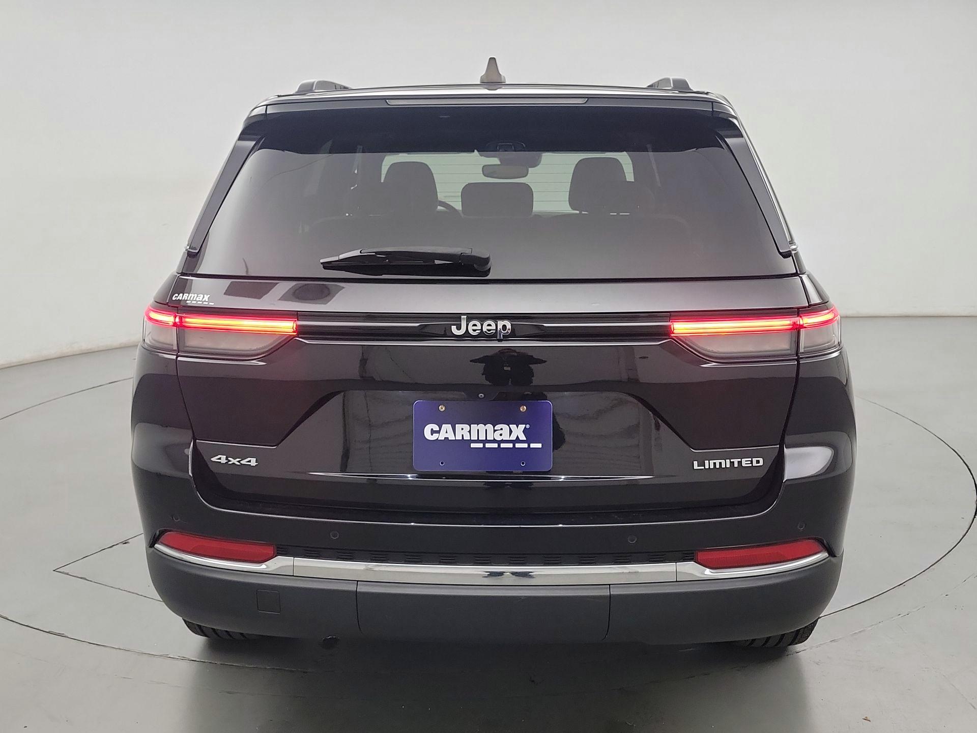 Thumbnail: 2023 Jeep Grand Cherokee - 6