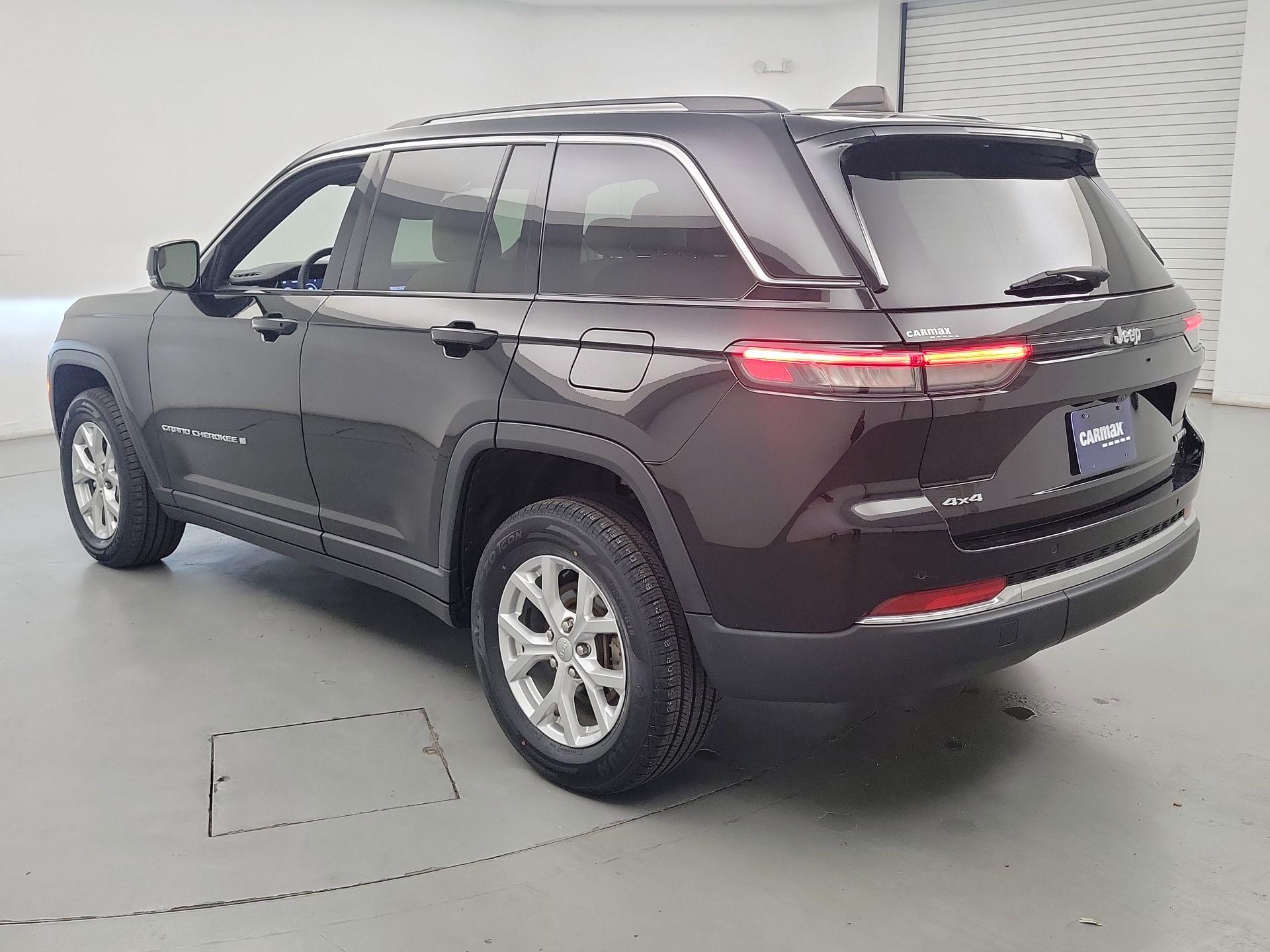 Thumbnail: 2023 Jeep Grand Cherokee - 7