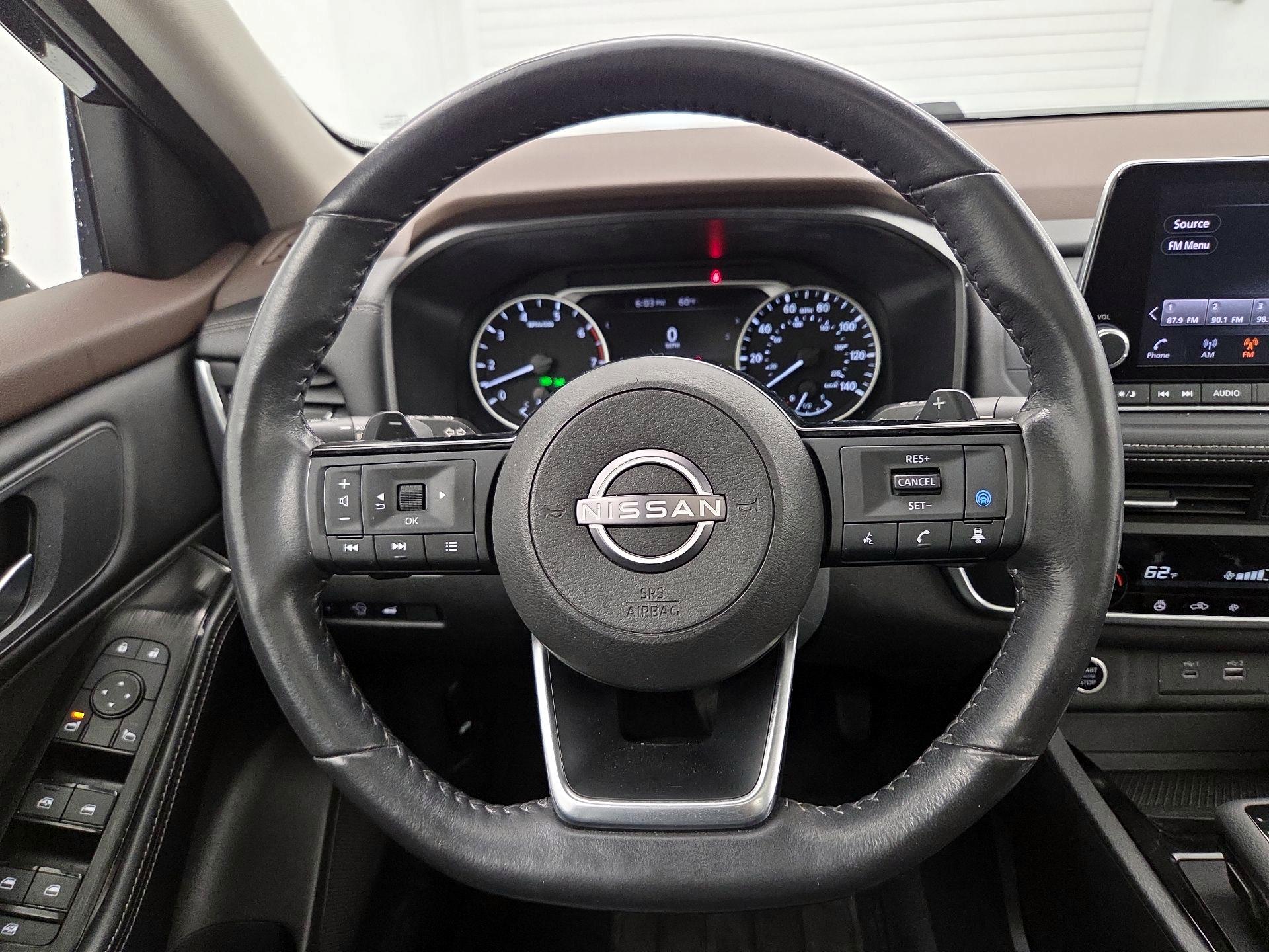 Thumbnail: 2023 Nissan Rogue - 10