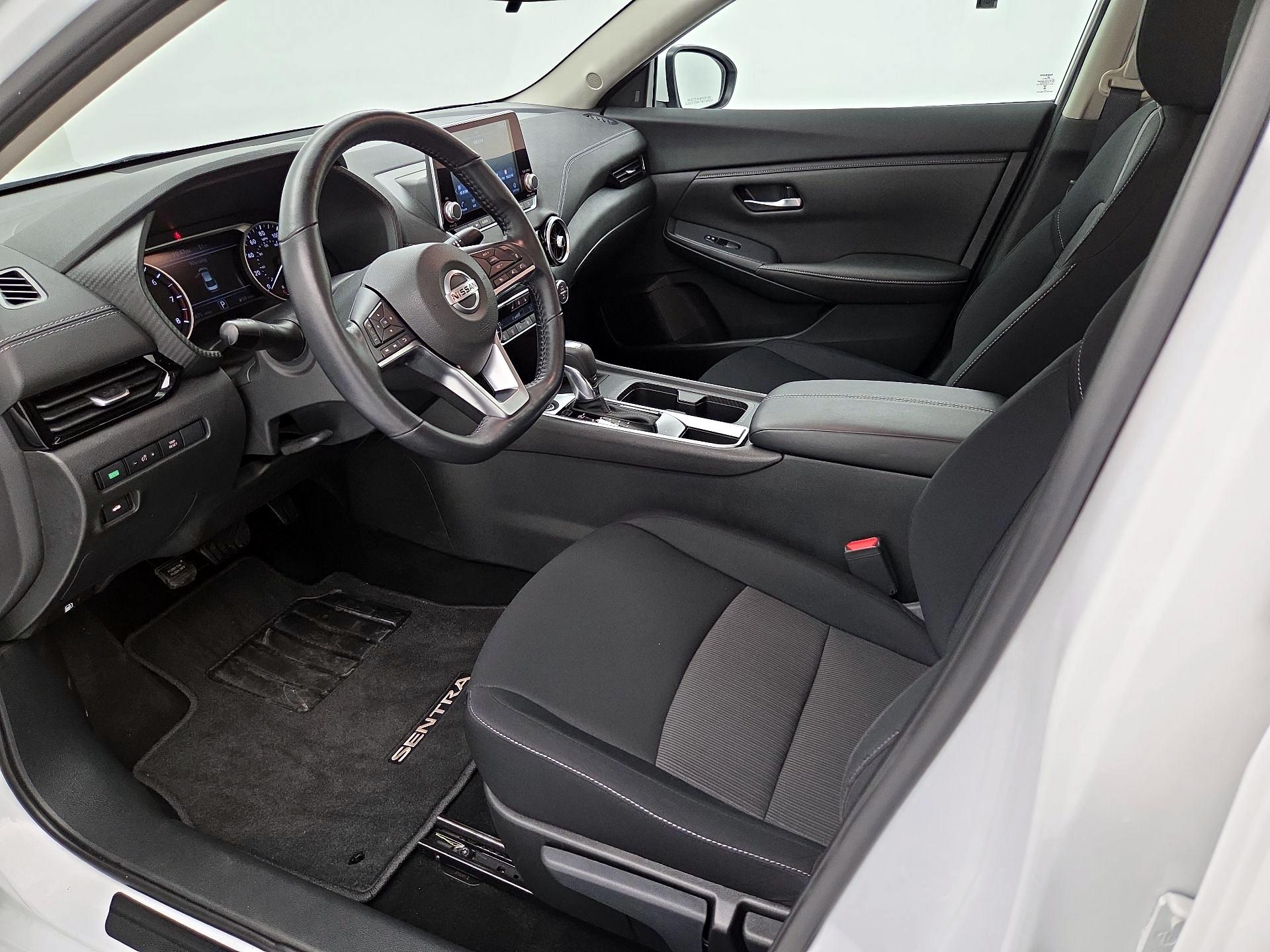 Thumbnail: 2023 Nissan Sentra - 11