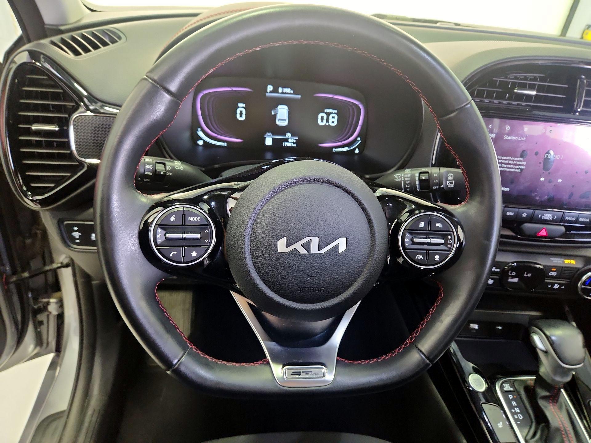 Thumbnail: 2023 Kia Soul - 10