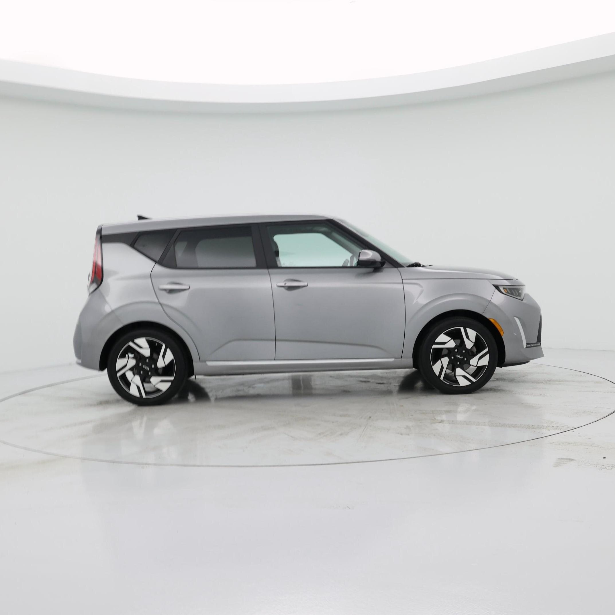 Thumbnail: 2023 Kia Soul - 7