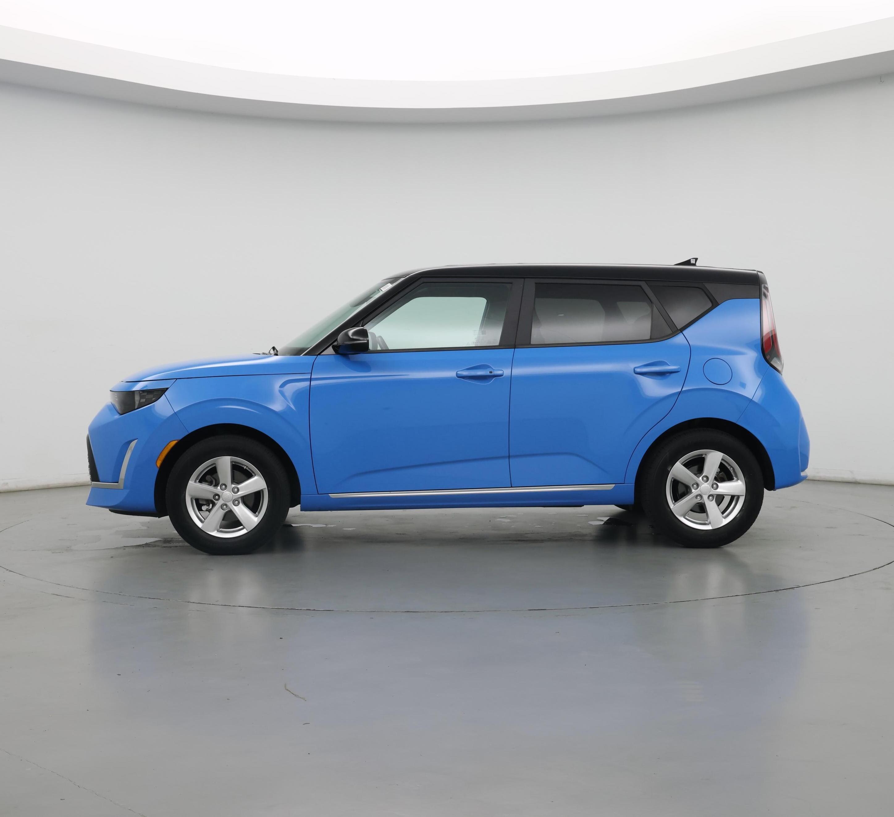 Thumbnail: 2023 Kia Soul - 3