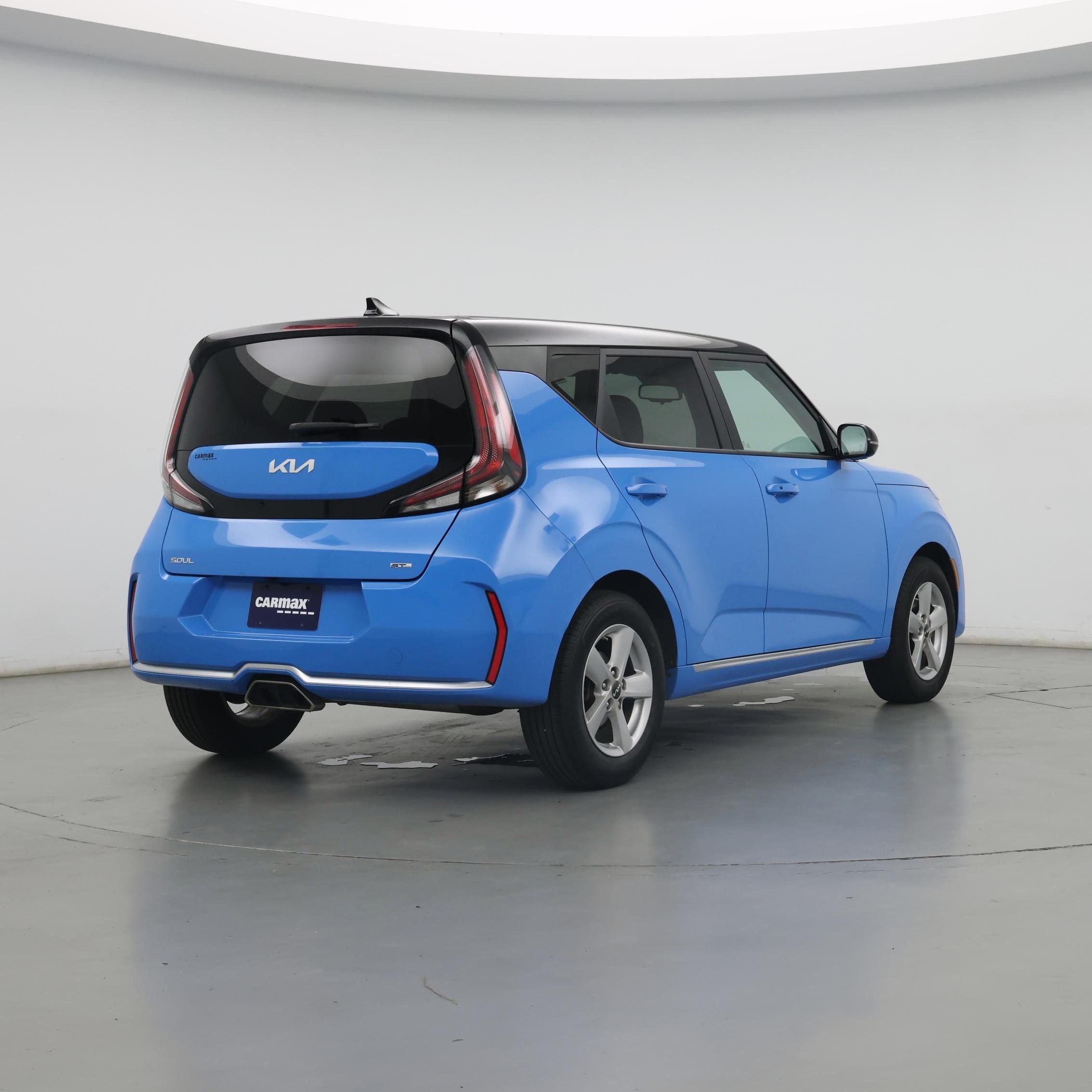 Thumbnail: 2023 Kia Soul - 8