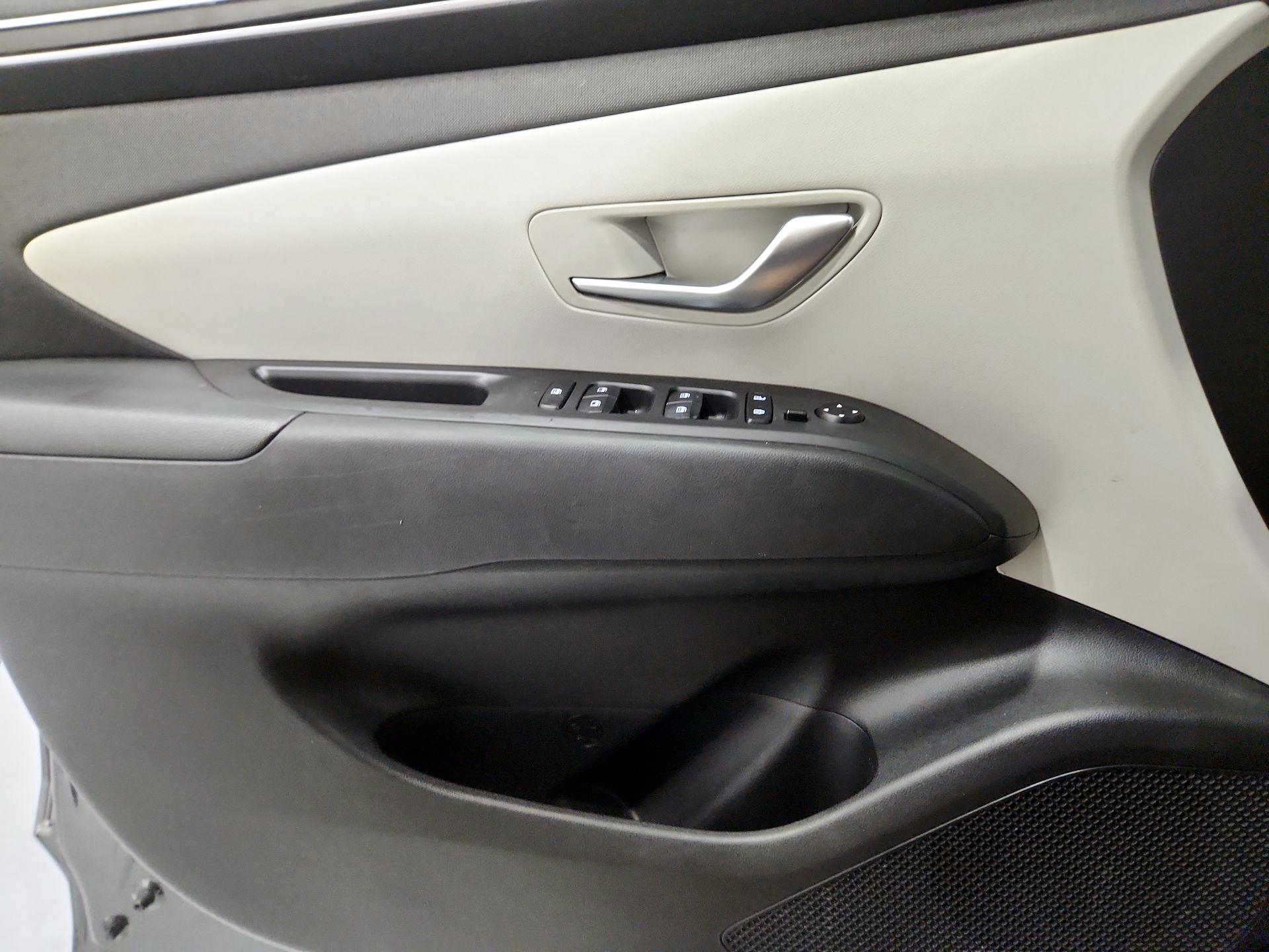 Thumbnail: 2023 Hyundai Tucson - 12