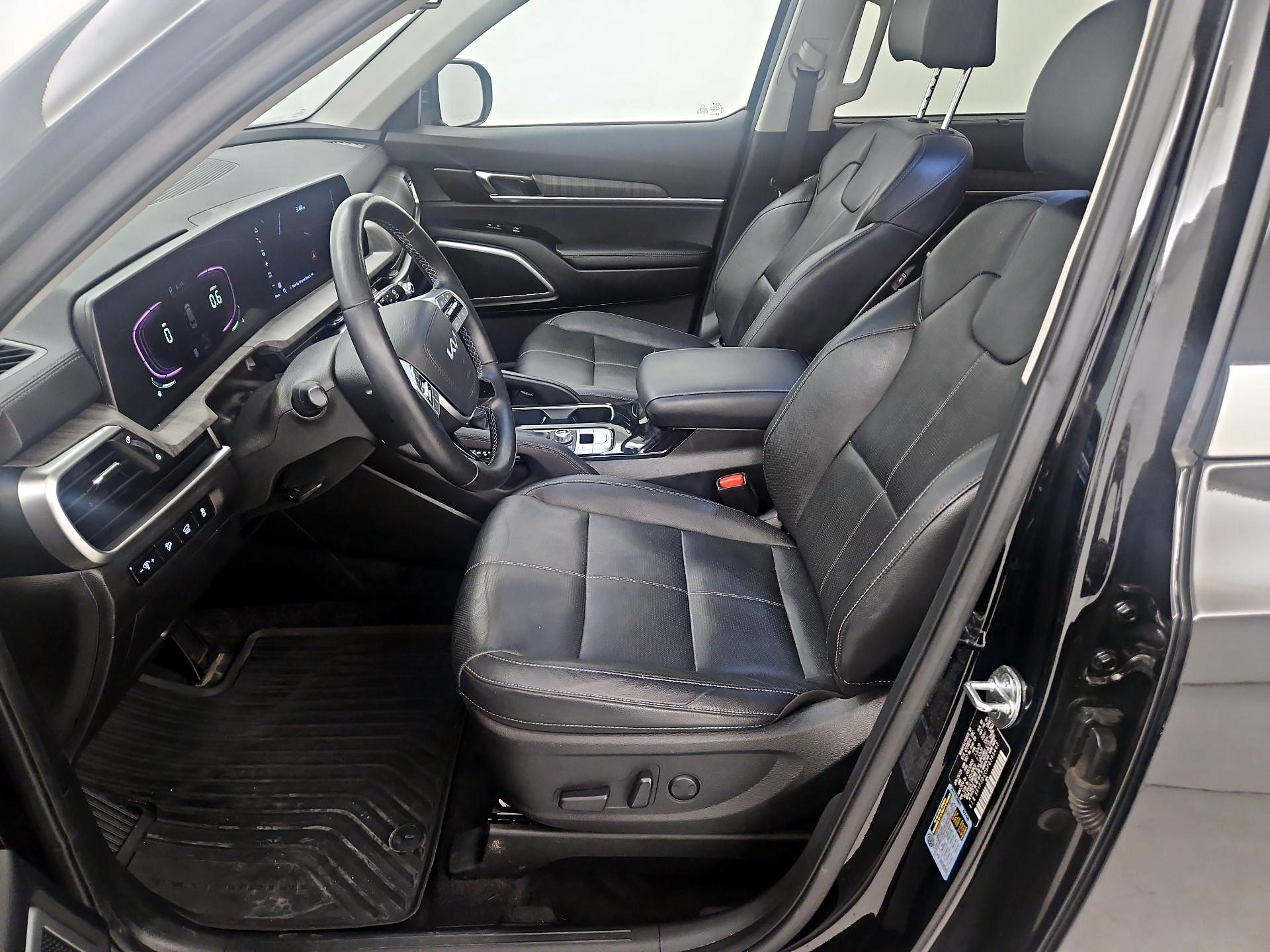 Thumbnail: 2023 Kia Telluride - 11