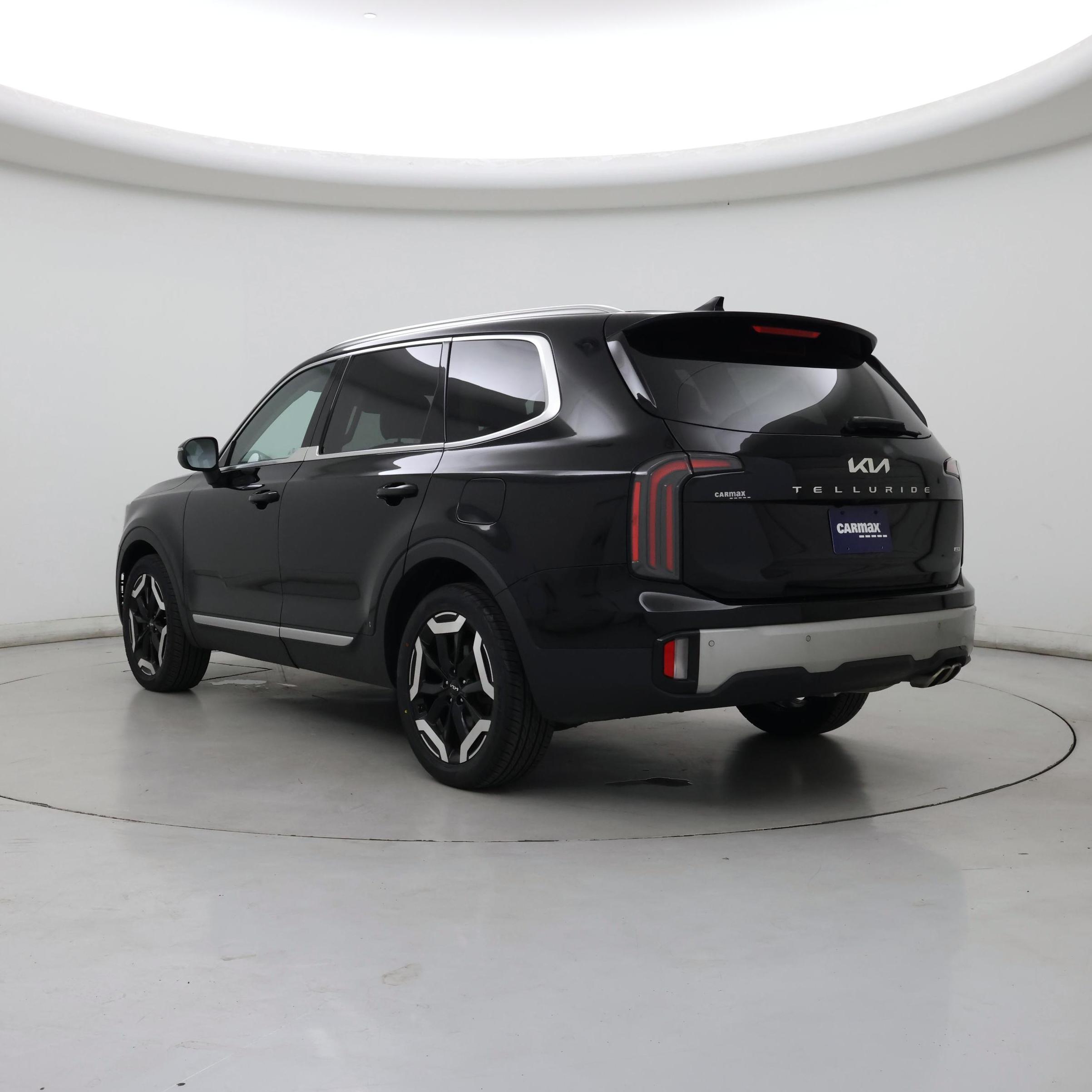 Thumbnail: 2023 Kia Telluride - 2