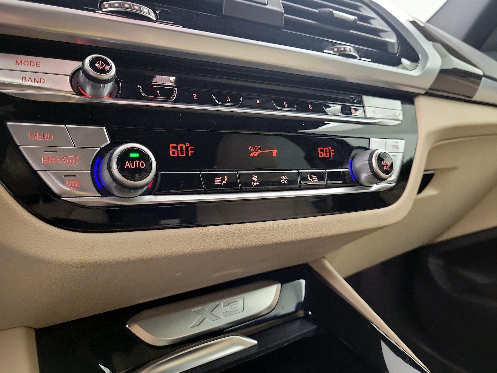 2021 BMW X3 30i - Photo 18