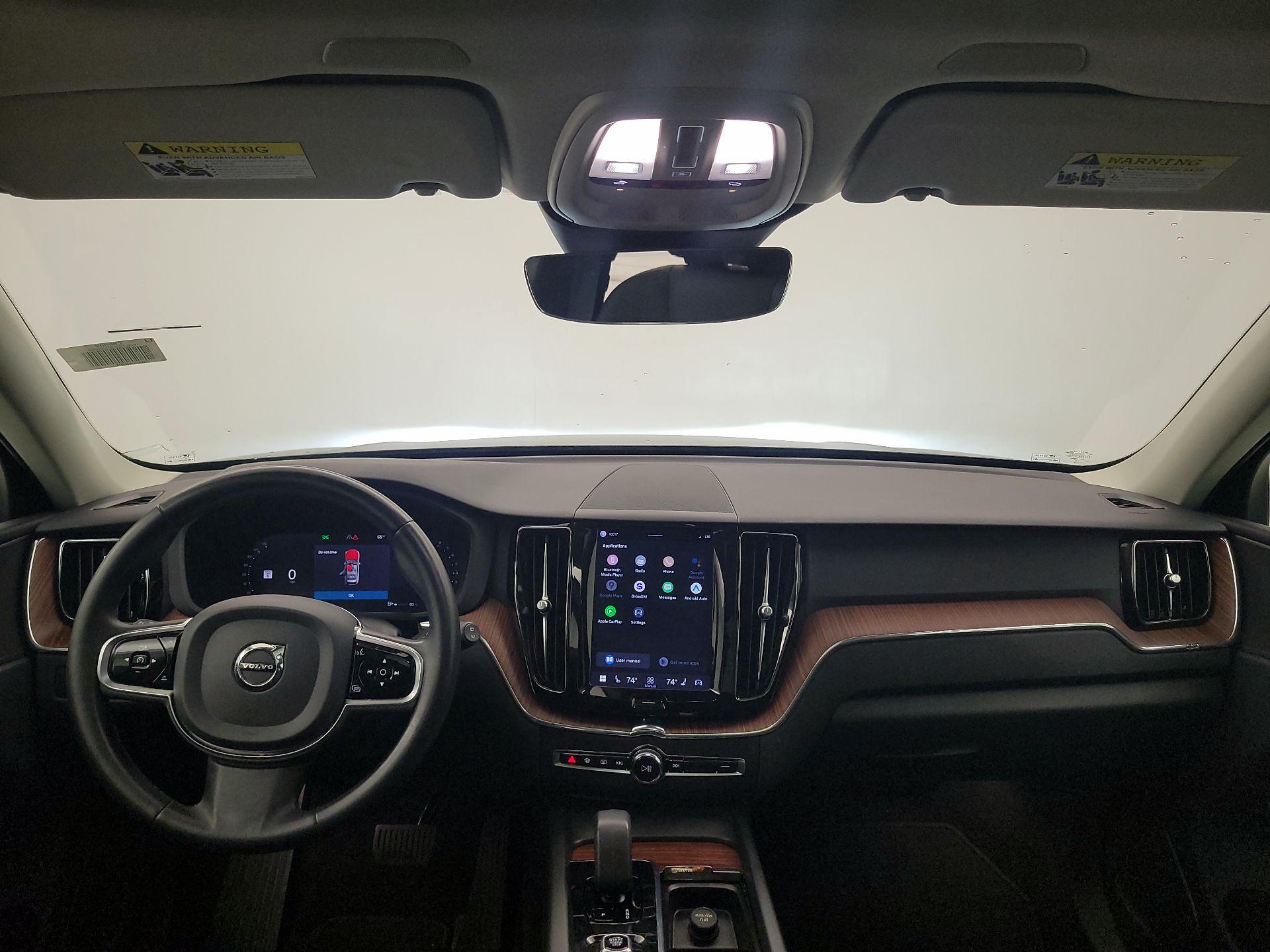 Thumbnail: 2023 Volvo XC60 - 9