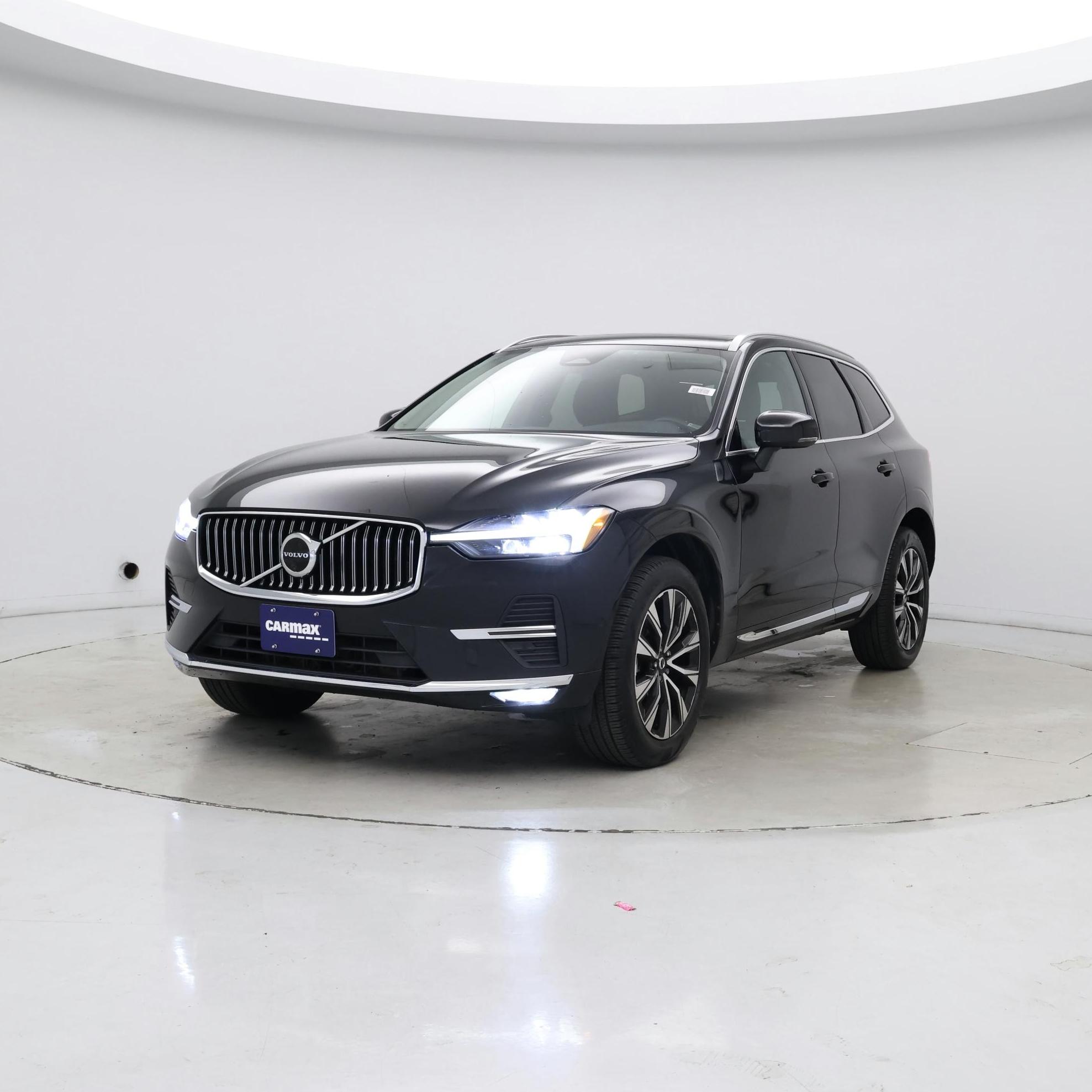 Thumbnail: 2023 Volvo XC60 - 4