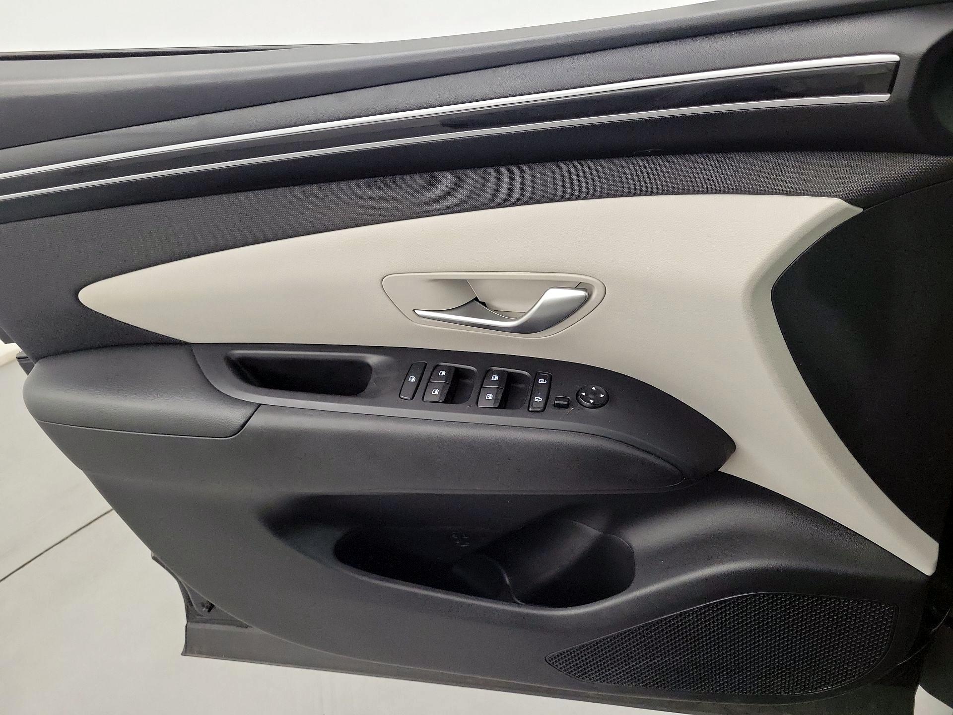 Thumbnail: 2023 Hyundai Tucson - 12