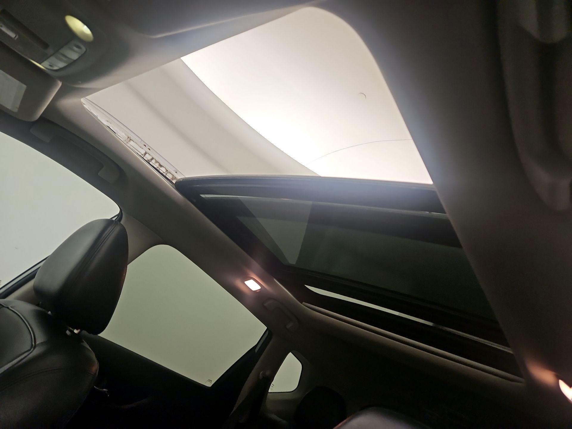 Thumbnail: 2018 Nissan Rogue - 19