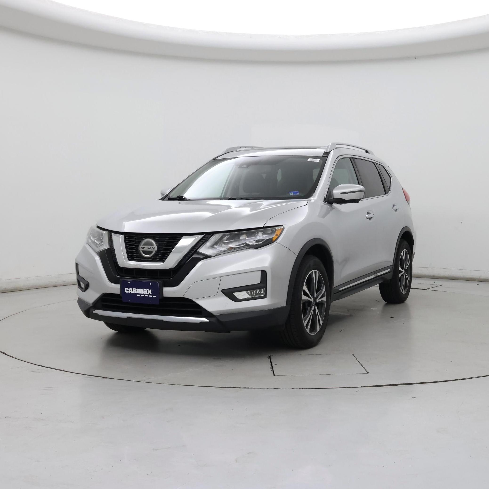 Thumbnail: 2018 Nissan Rogue - 4