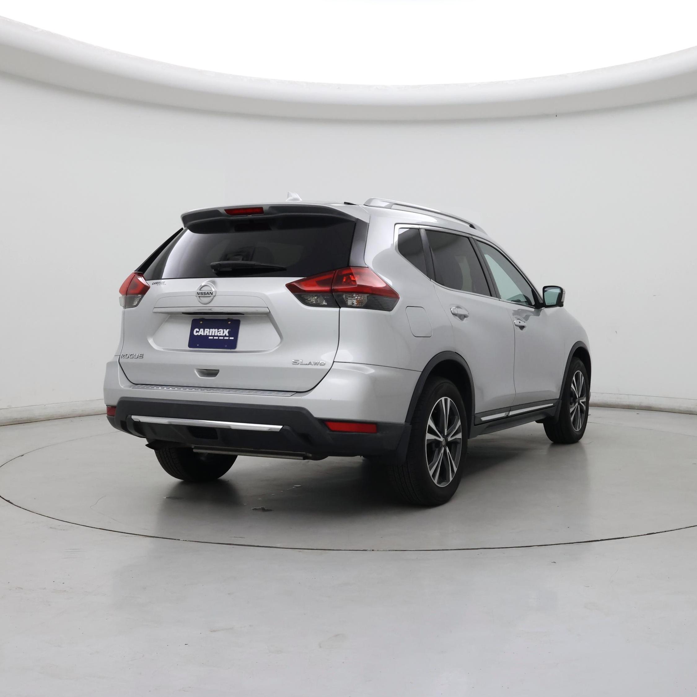 Thumbnail: 2018 Nissan Rogue - 8