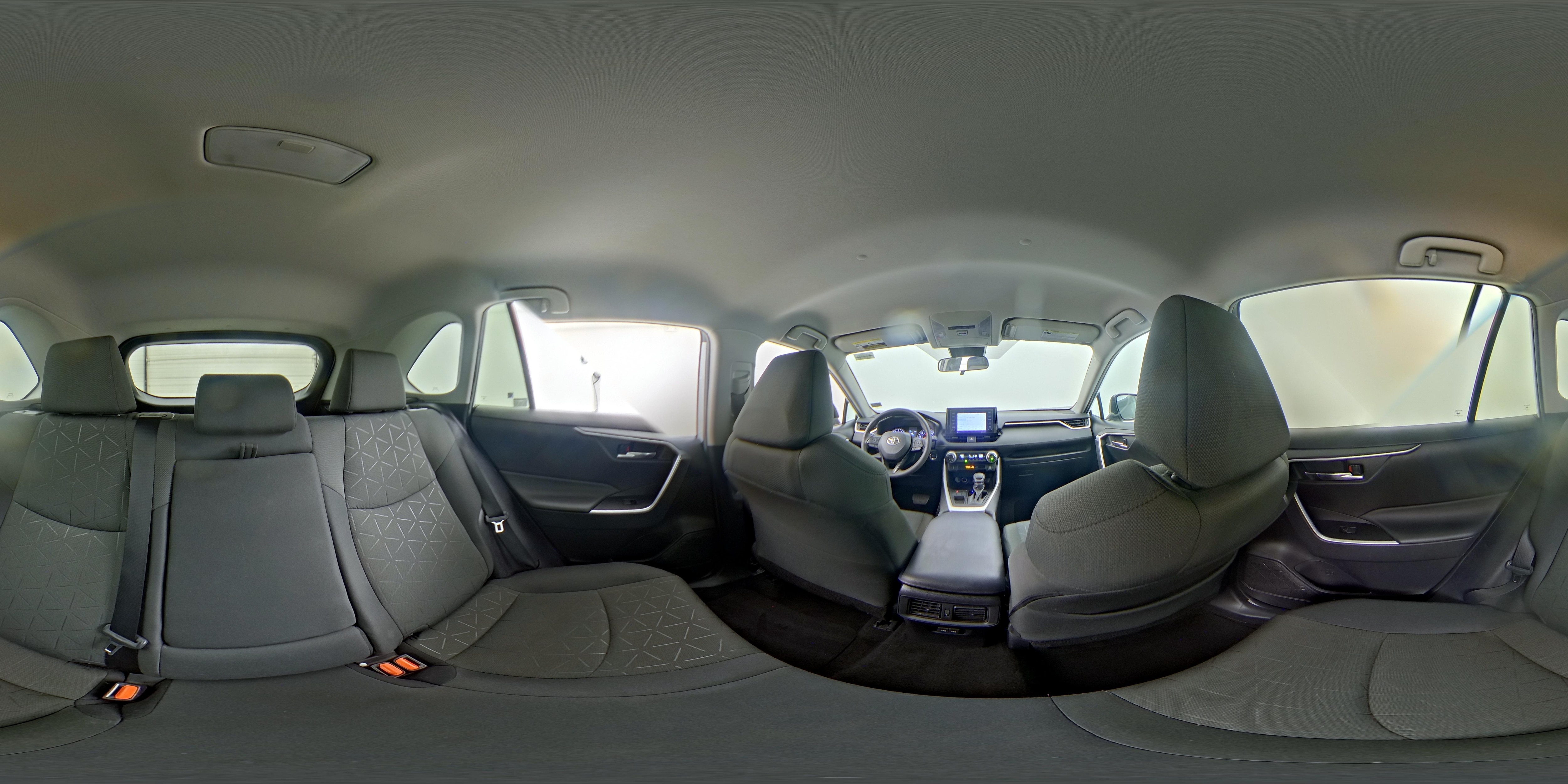 2022 Toyota RAV4 XLE - Photo 25