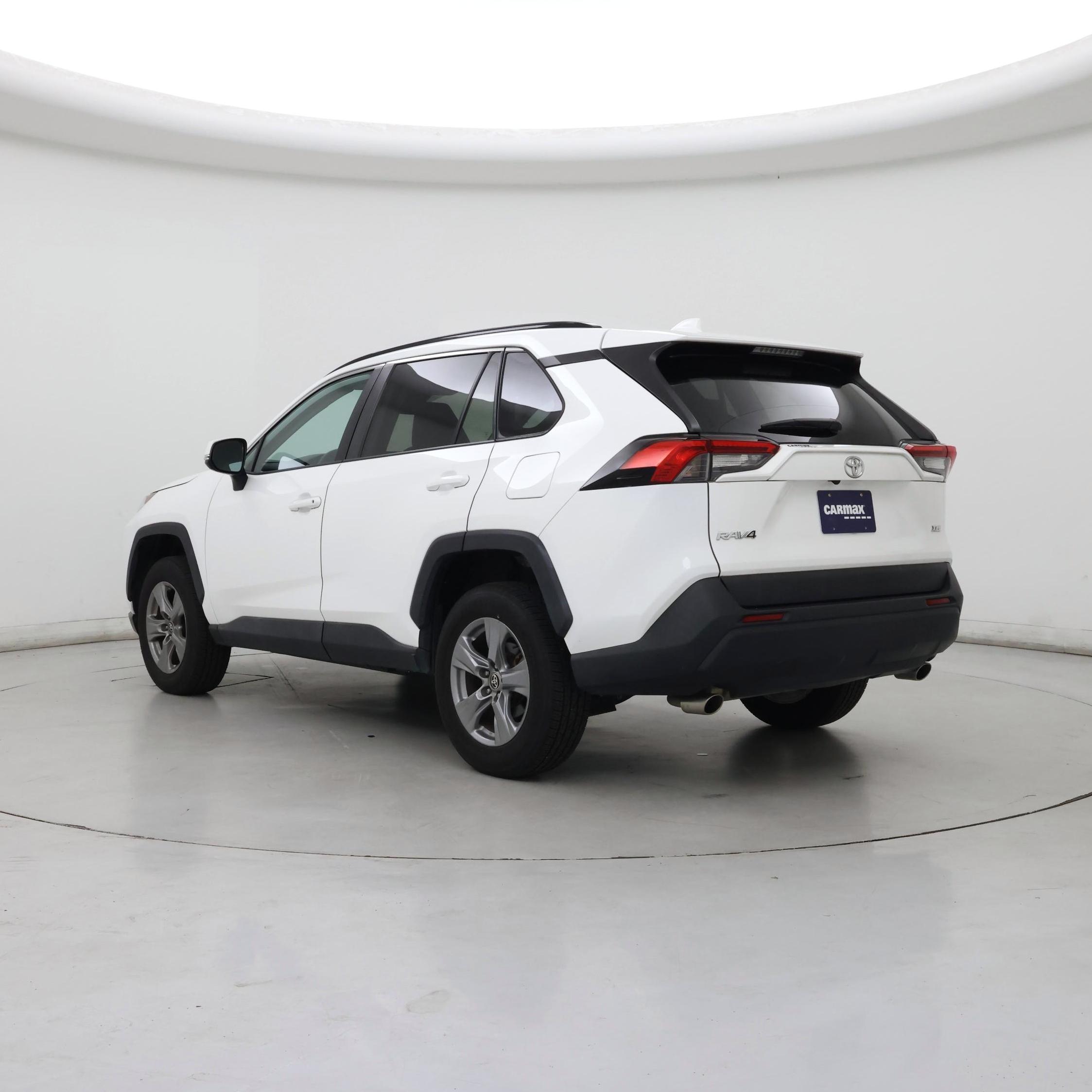 Thumbnail: 2022 Toyota RAV4 - 2
