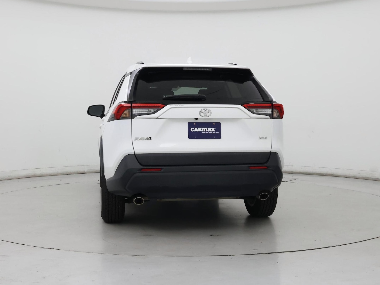 2022 Toyota RAV4 XLE - Photo 7
