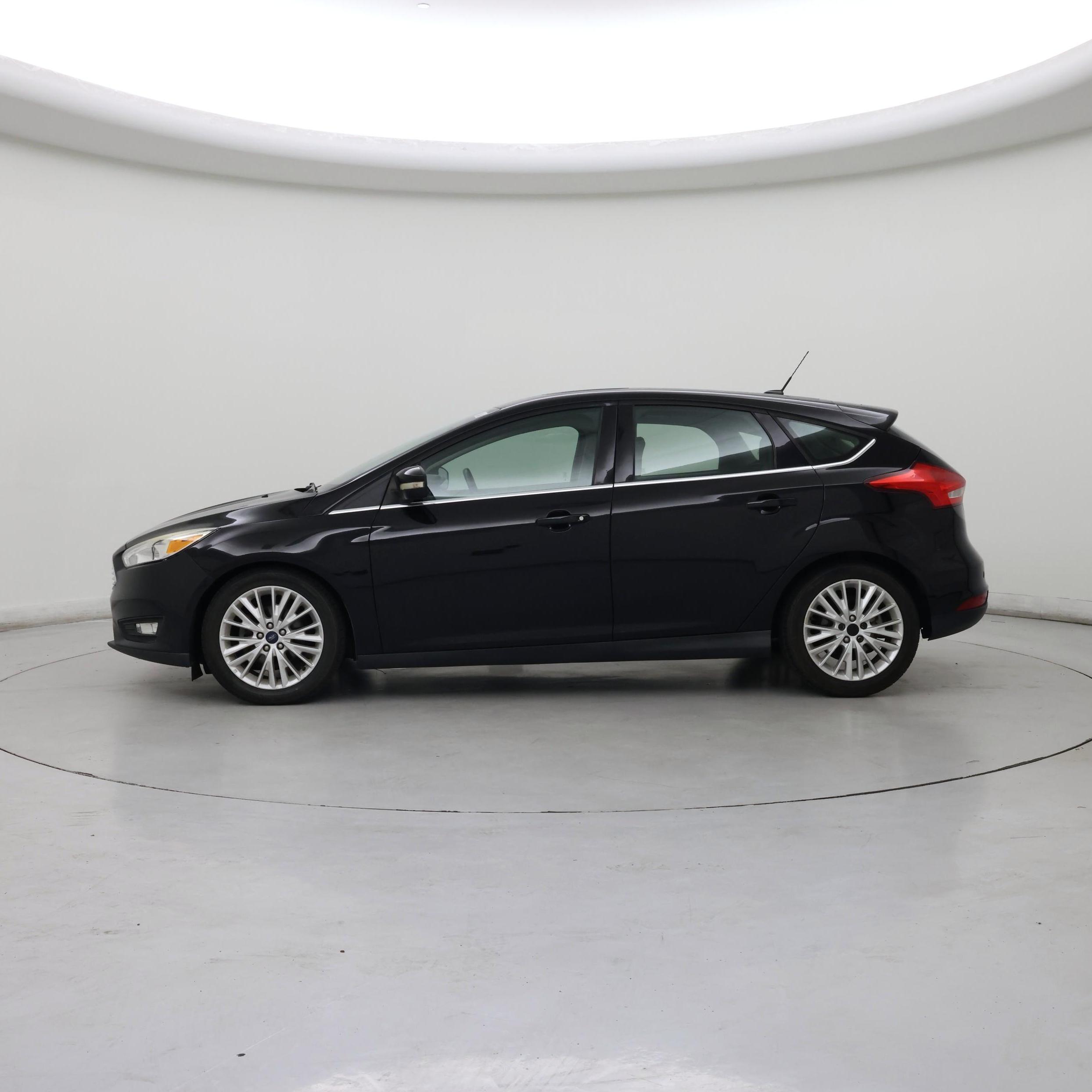 Thumbnail: 2018 Ford Focus - 3