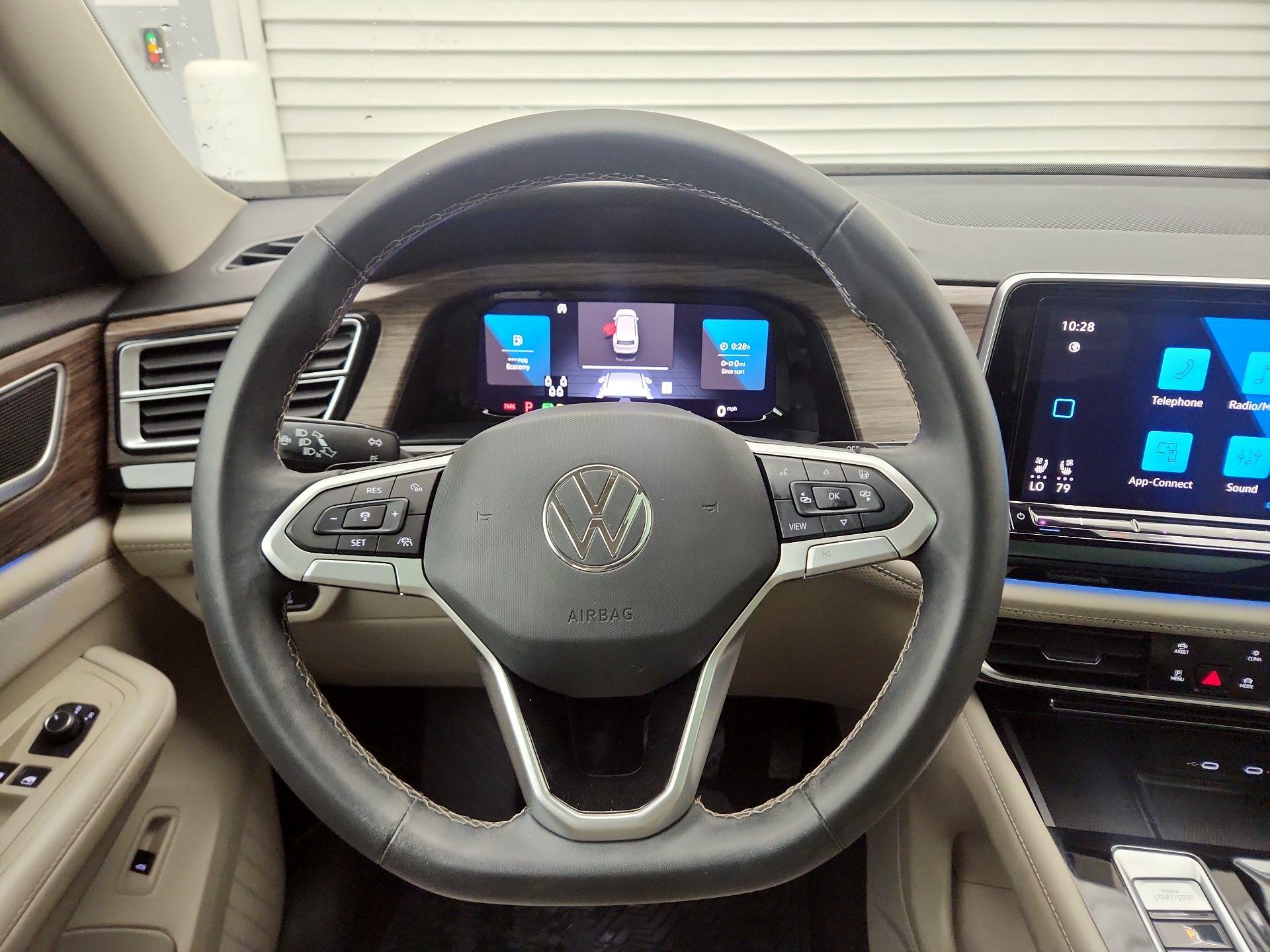 Thumbnail: 2024 Volkswagen Atlas - 10