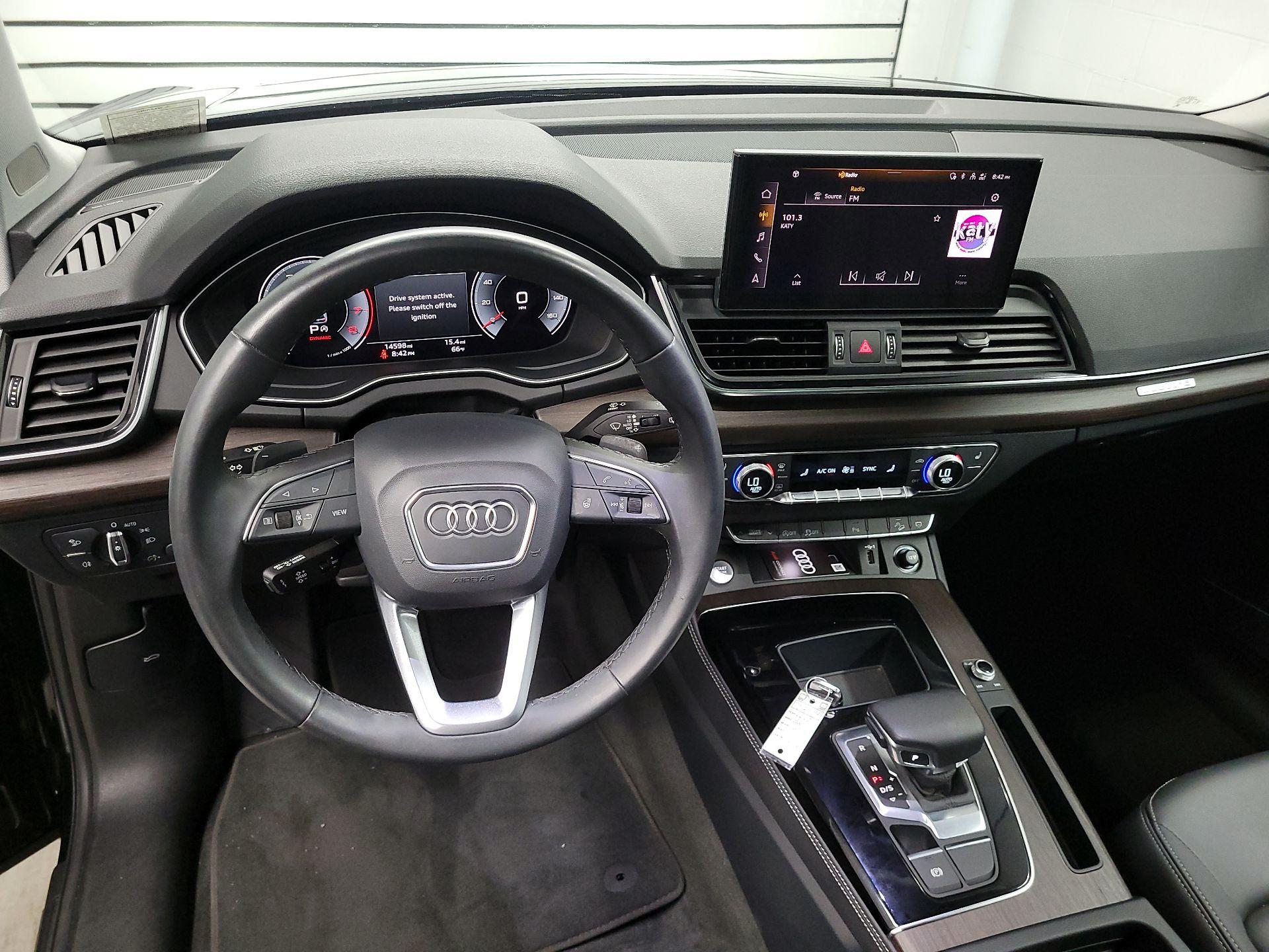 Thumbnail: 2023 Audi Q5 - 9