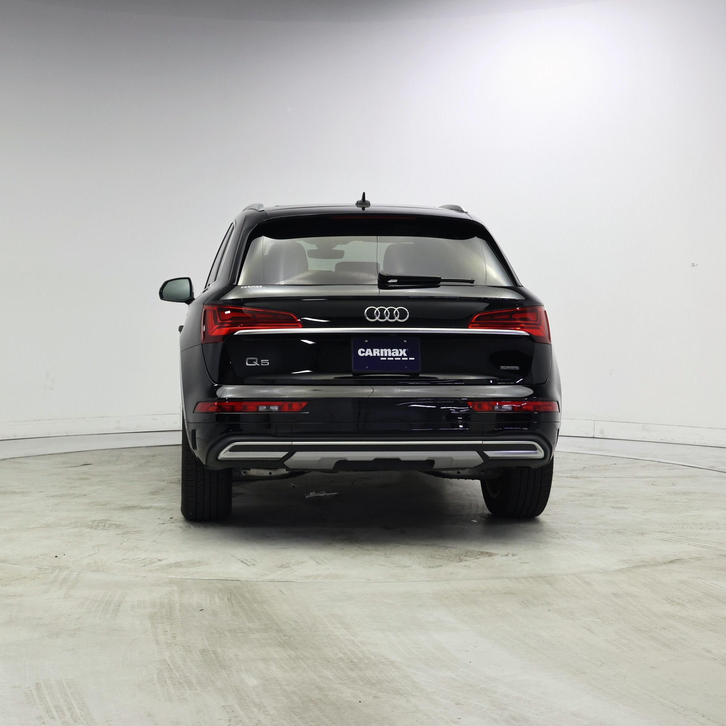 Thumbnail: 2023 Audi Q5 - 6