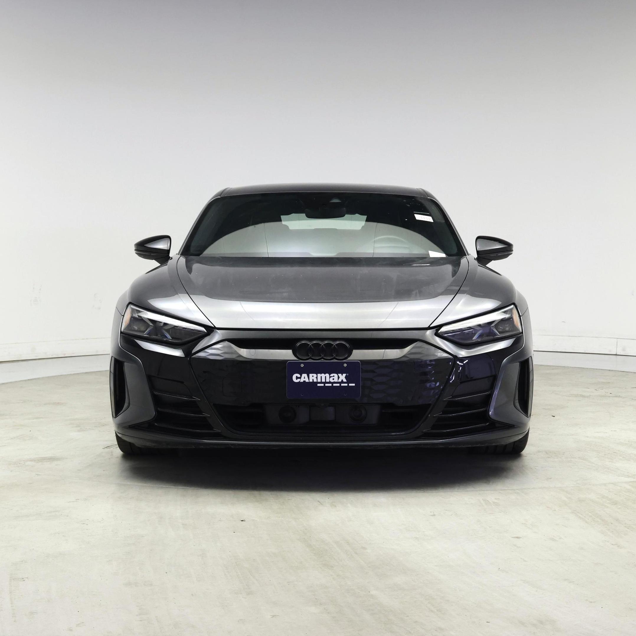 Thumbnail: 2022 Audi e-tron GT - 5