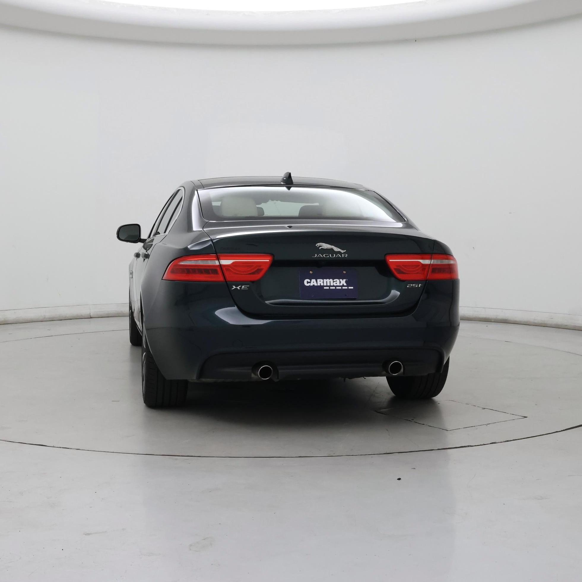Thumbnail: 2017 Jaguar XE - 6
