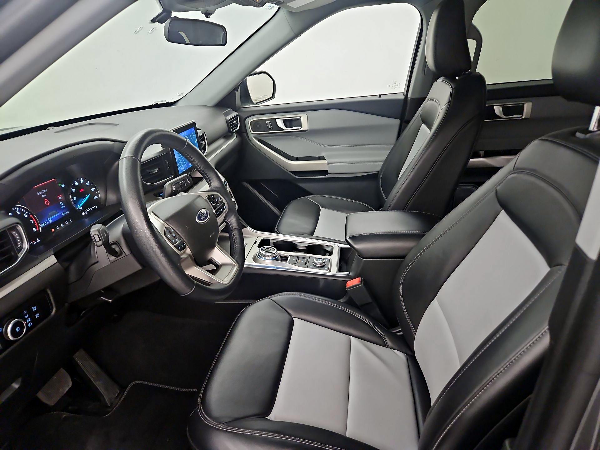 Thumbnail: 2023 Ford Explorer - 11